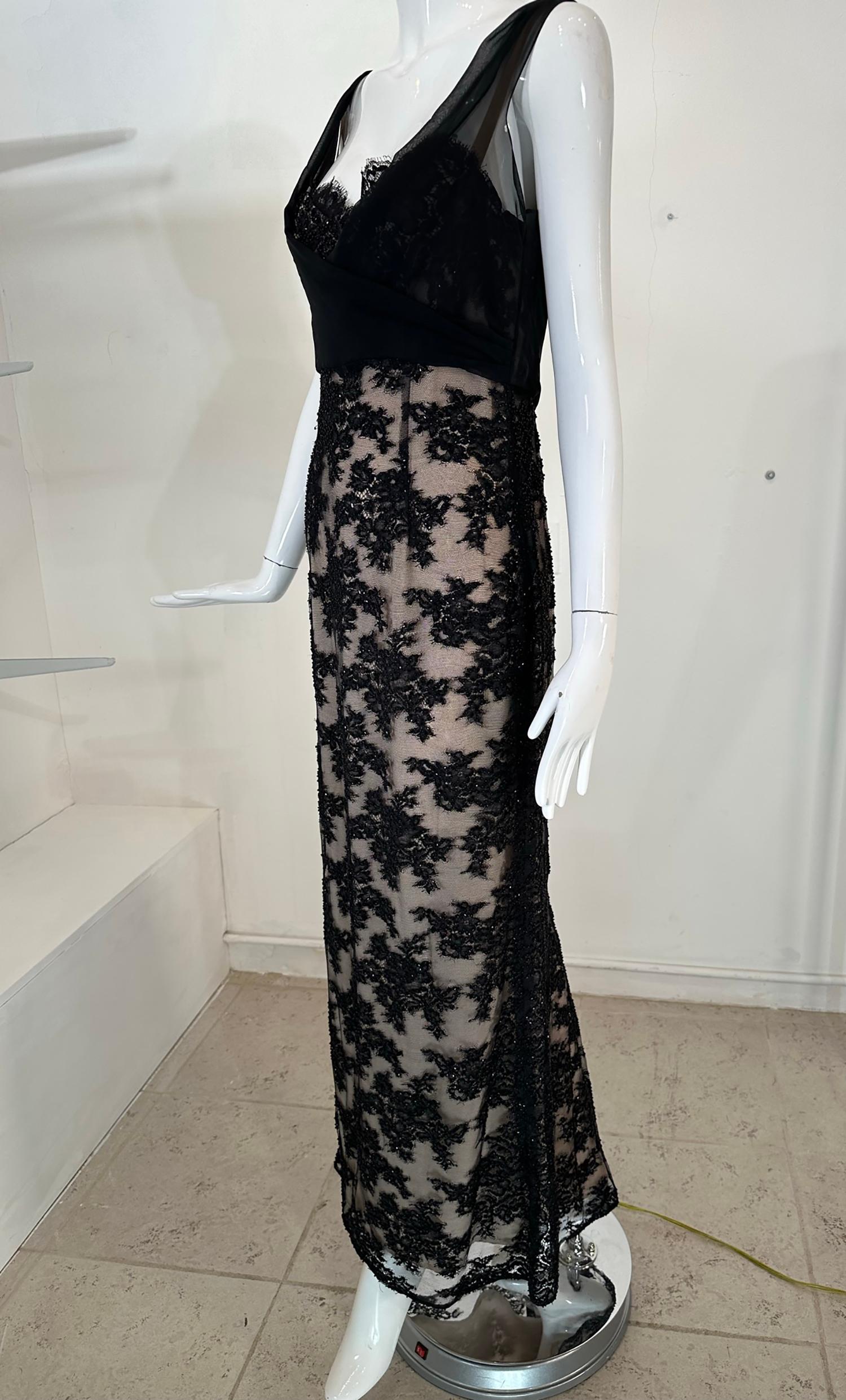 Bob Mackie Black Chiffon & Beaded Black Lace Evening Gown 10 In Excellent Condition In West Palm Beach, FL