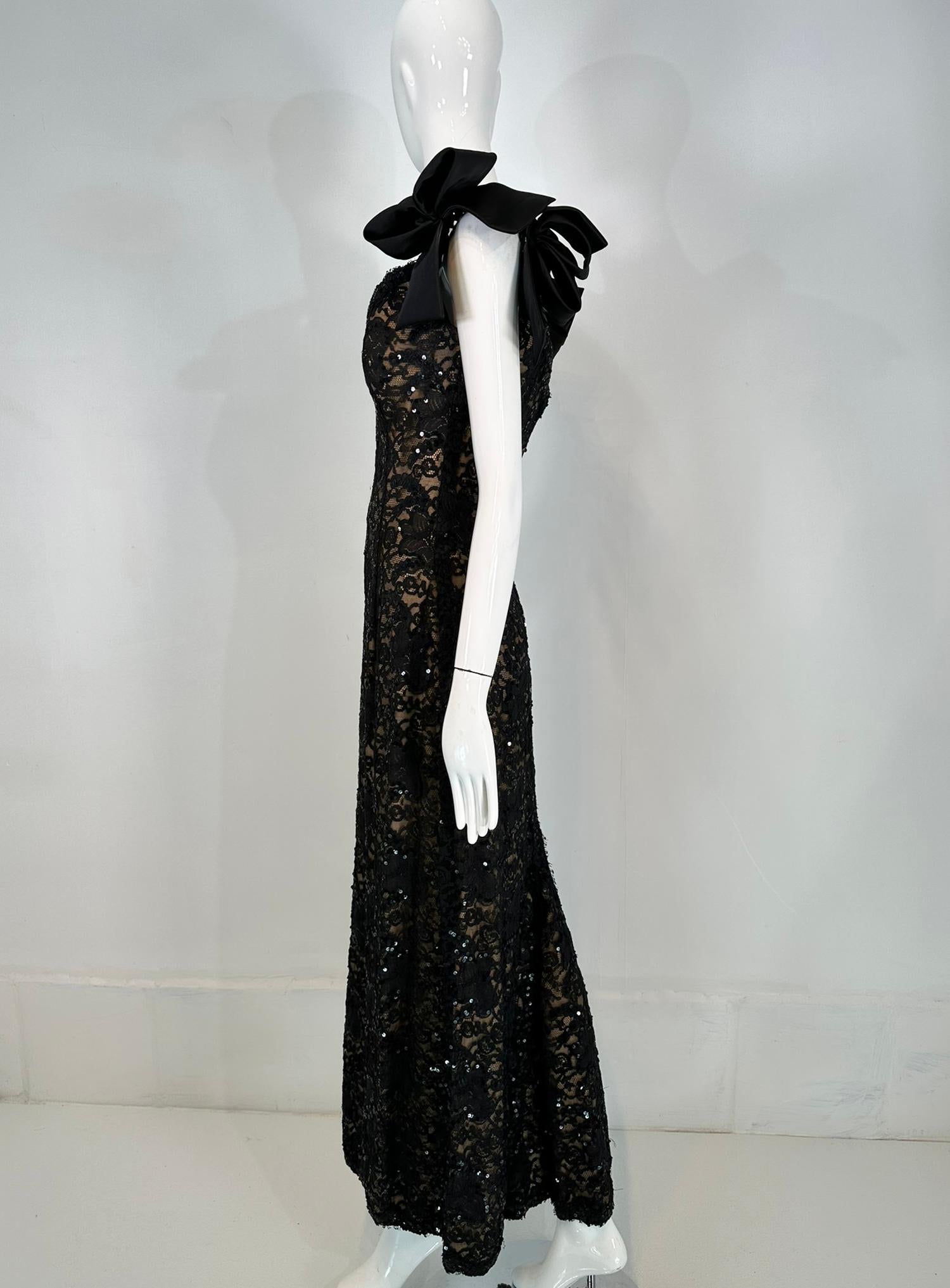 Bob Mackie Black Sequin Embroidered Lace Bow Shoulder Nude Lined Evening dress For Sale 6