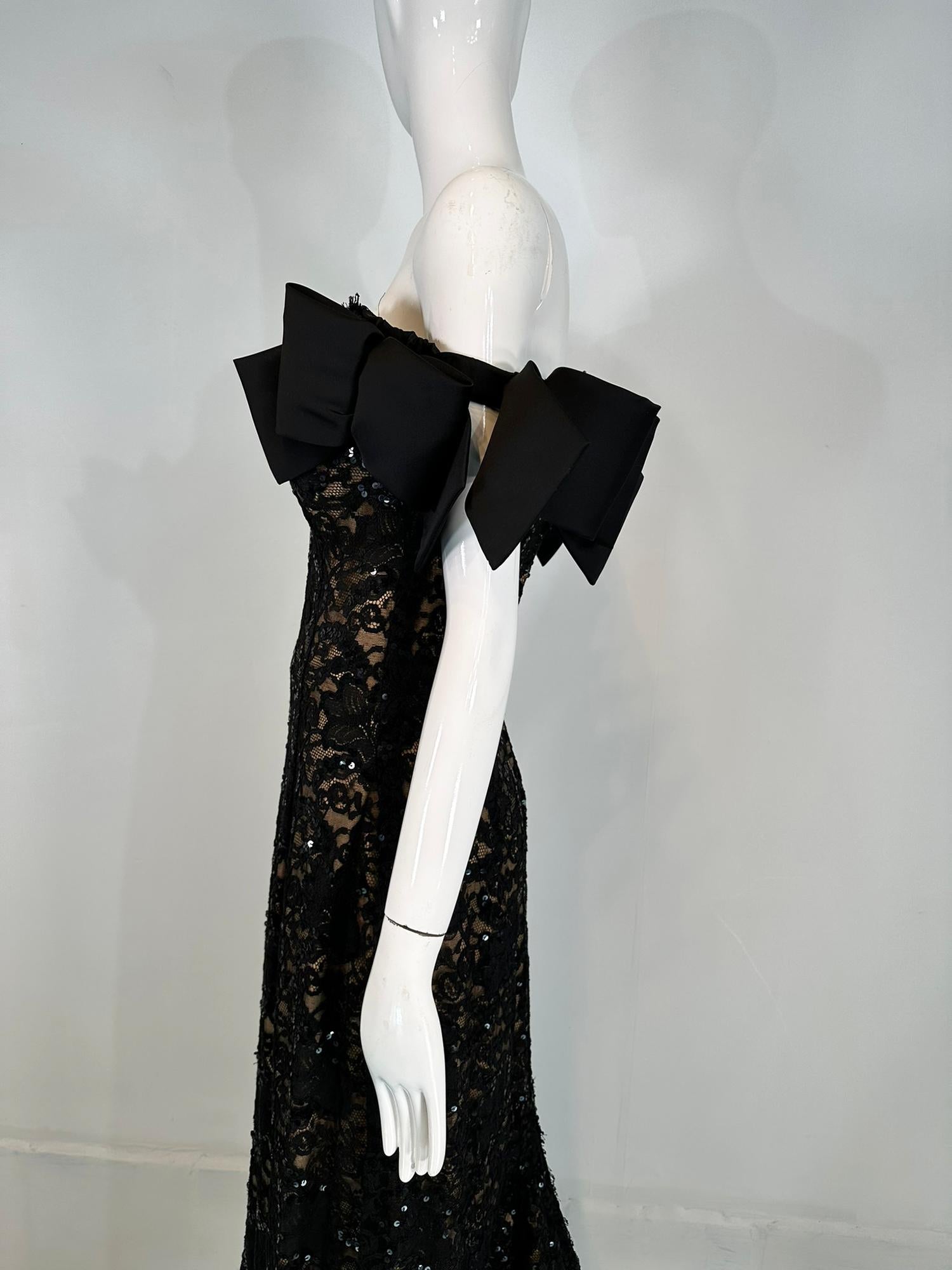 Bob Mackie Black Sequin Embroidered Lace Bow Shoulder Nude Lined Evening dress For Sale 10