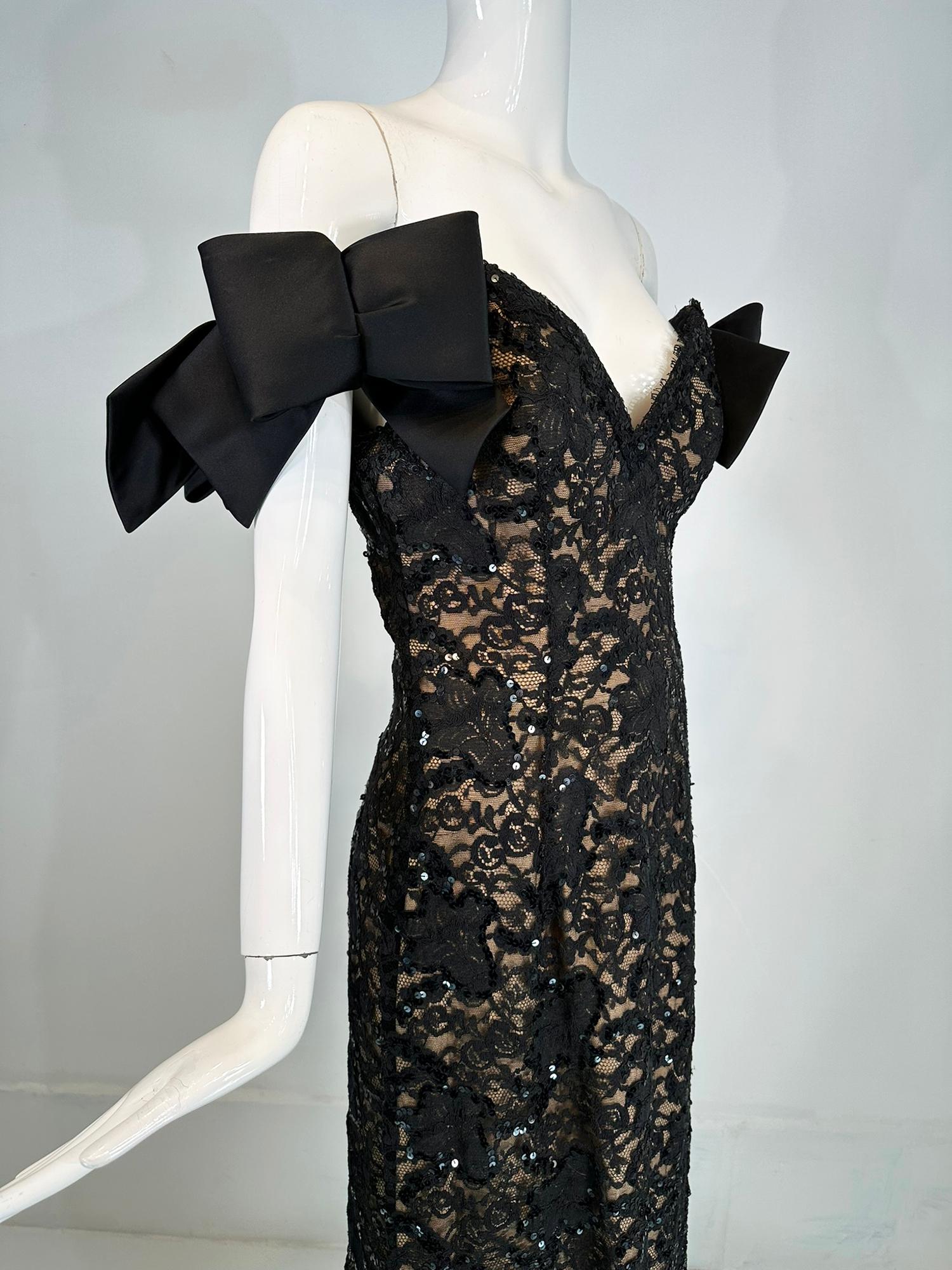Bob Mackie Black Sequin Embroidered Lace Bow Shoulder Nude Lined Evening dress For Sale 12