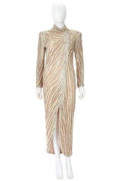 Bob Mackie Robe à perles et sequins crème avec fente