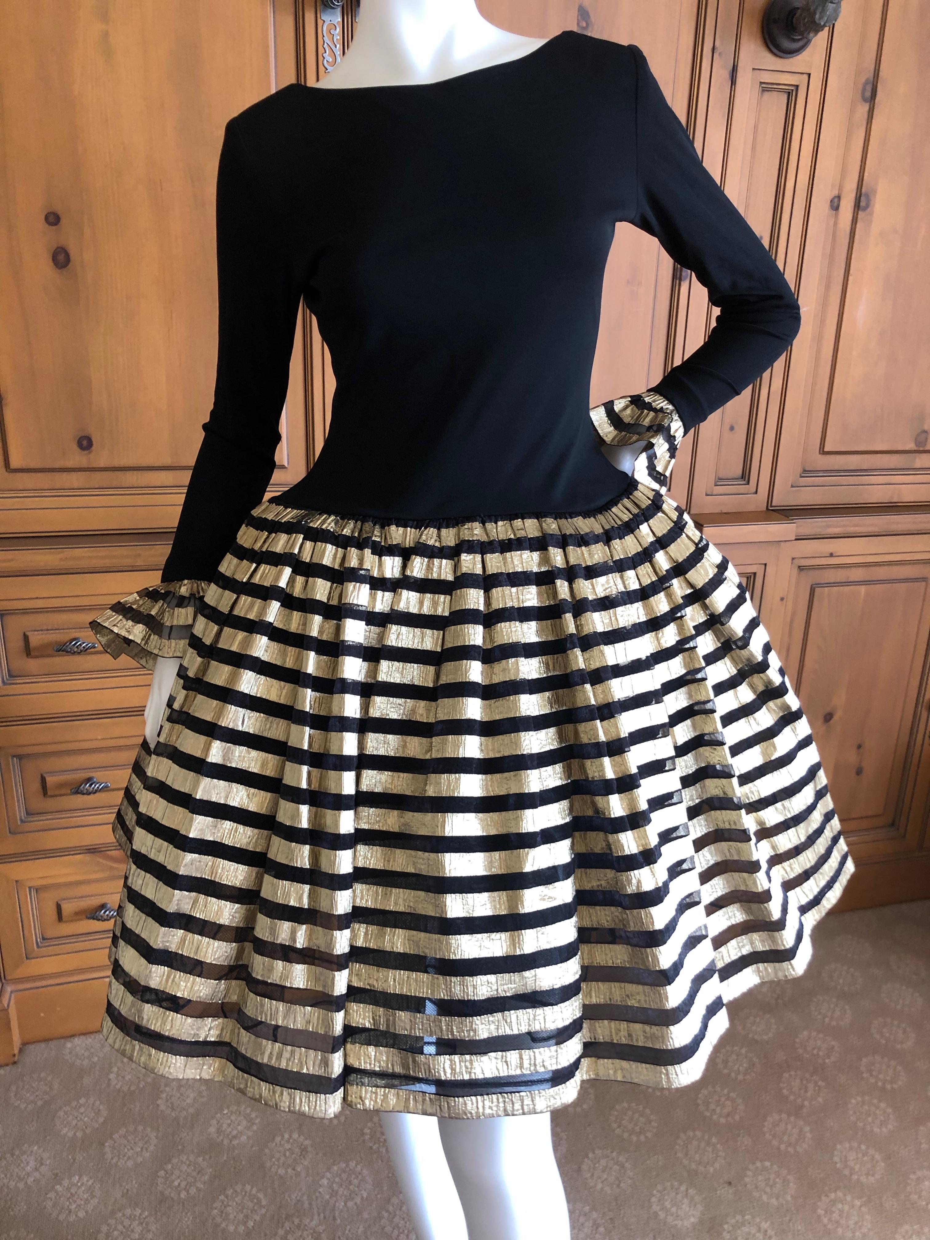Bob Mackie Gold and Black Vintage Cocktail Dress w Ballerina Skirt & Petticoats In Excellent Condition For Sale In Cloverdale, CA