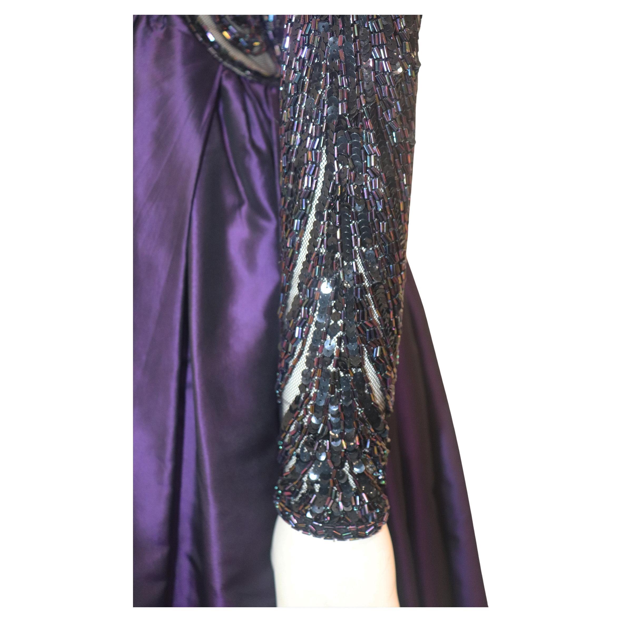 BOB MACKIE Lila Tea Length-Kleid mit perlenbesetztem Mieder und Ärmeln und offenem Rückenausschnitt Damen im Angebot