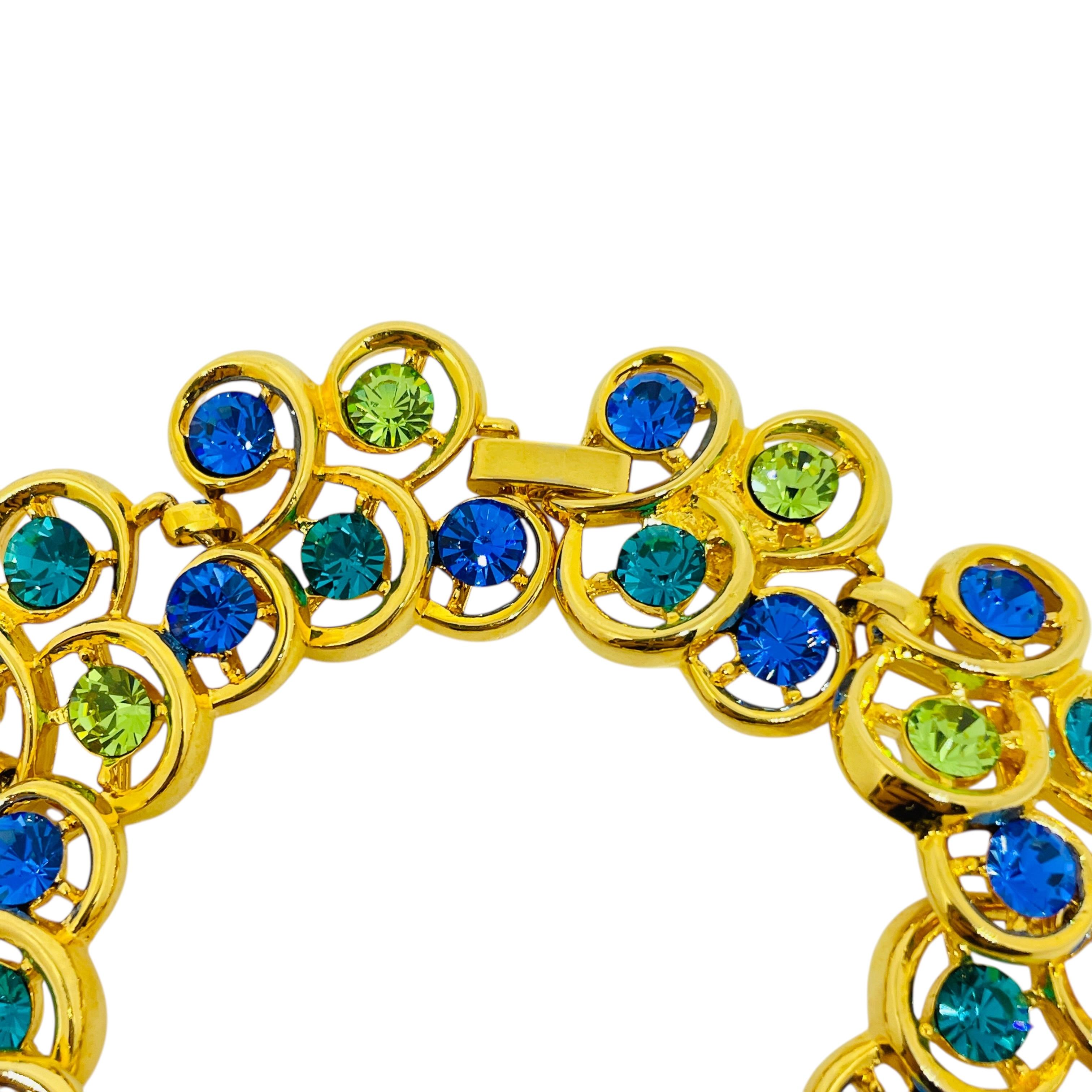 BOB MACKIE signiert vintage vergoldet blau grüner Kristall Designer-Armband für Damen oder Herren im Angebot