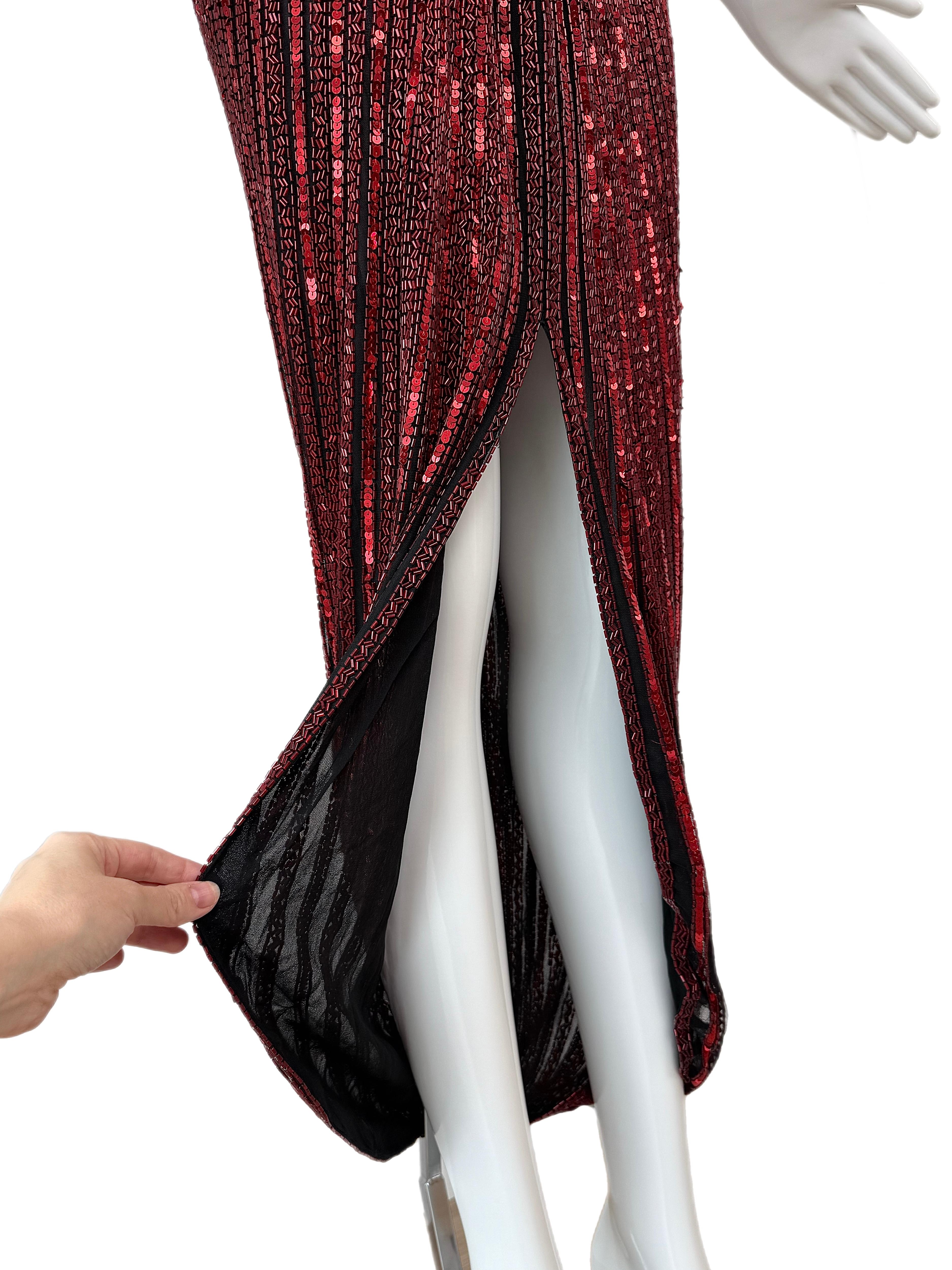BOB MACKIE Vintage Rot Stark verschönertes Abendkleid (Braun) im Angebot