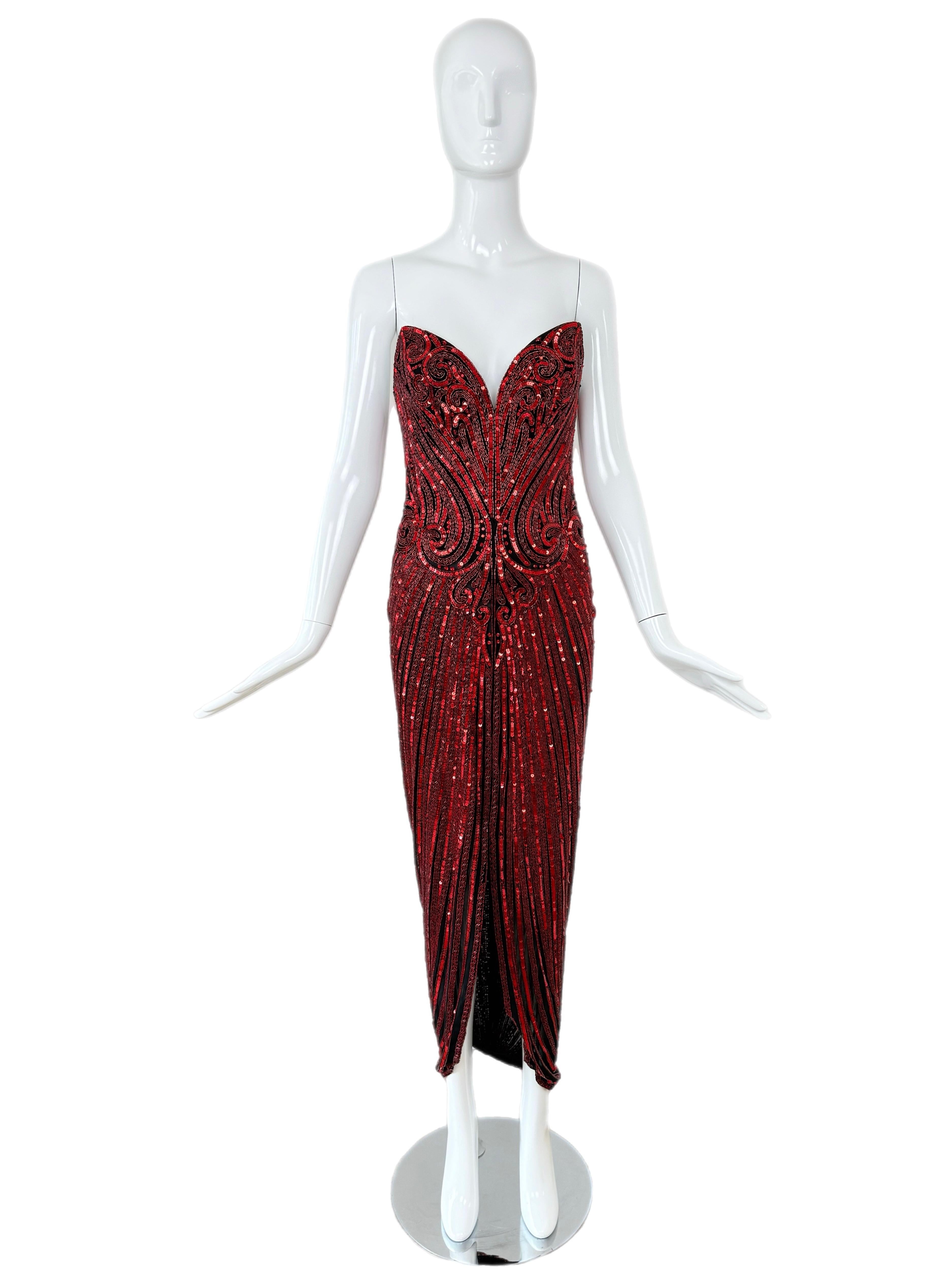 BOB MACKIE Vintage Rot Stark verschönertes Abendkleid im Angebot 2