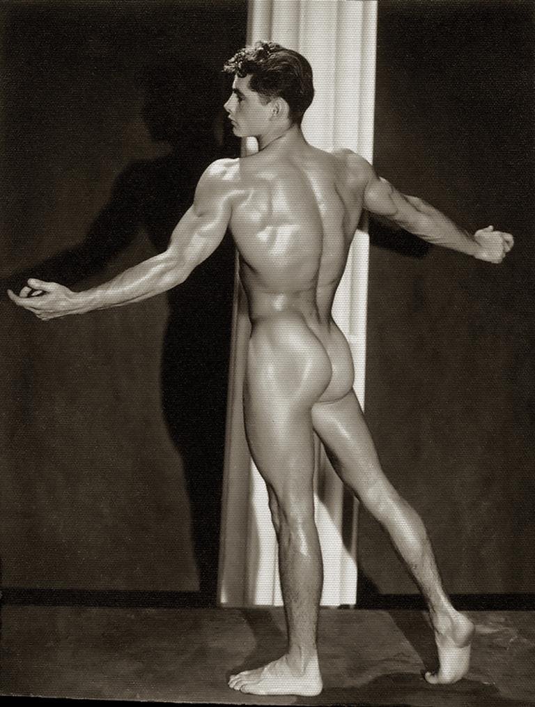 Bob Mizer Nude Photograph – Forrester Millard:: Alter 17:: 5'7":: 135 lbs