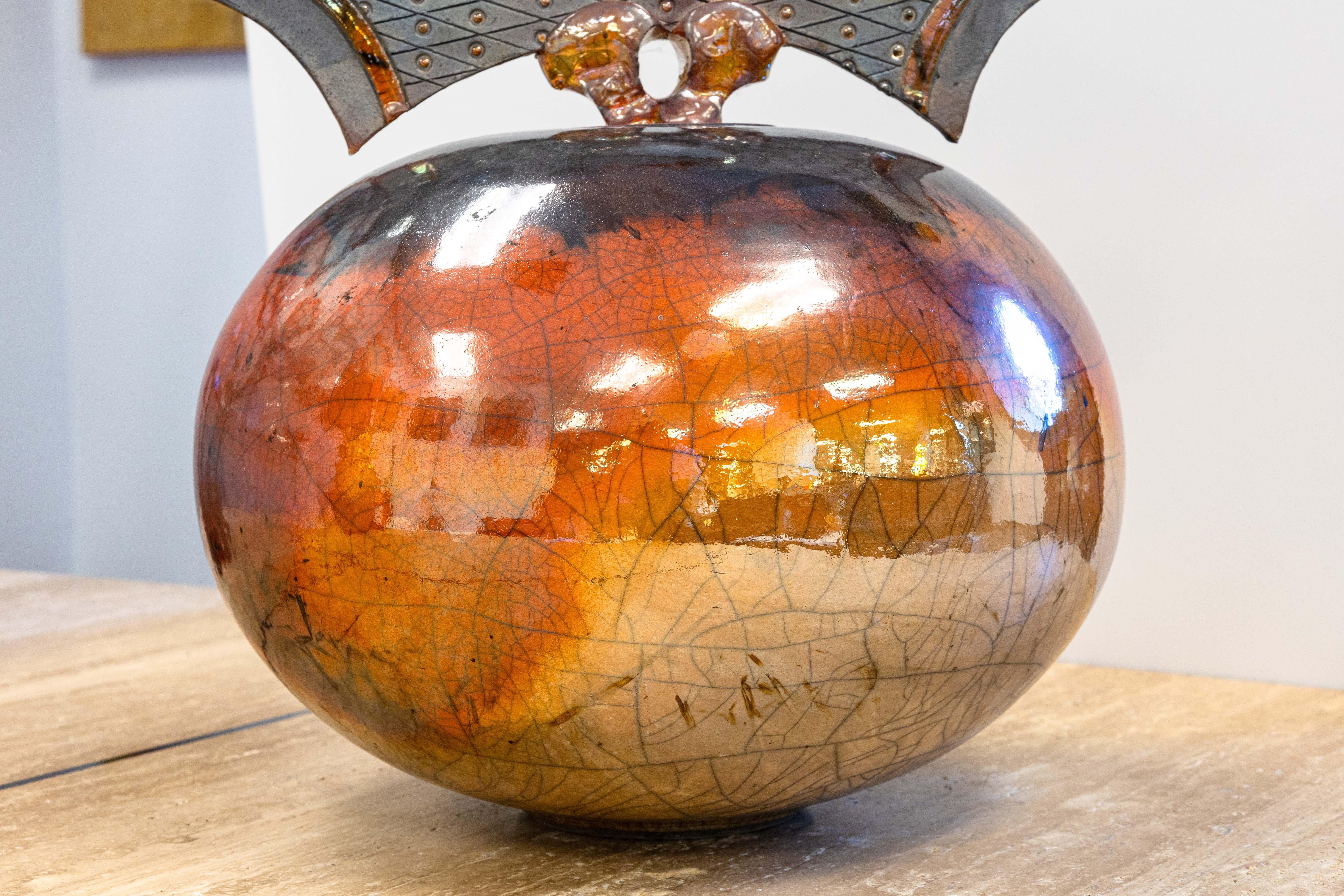Bob Smith Signed Postmodern Raku Fine Art Glazed Pottery Lidded Vessel 2000s In Good Condition In Keego Harbor, MI