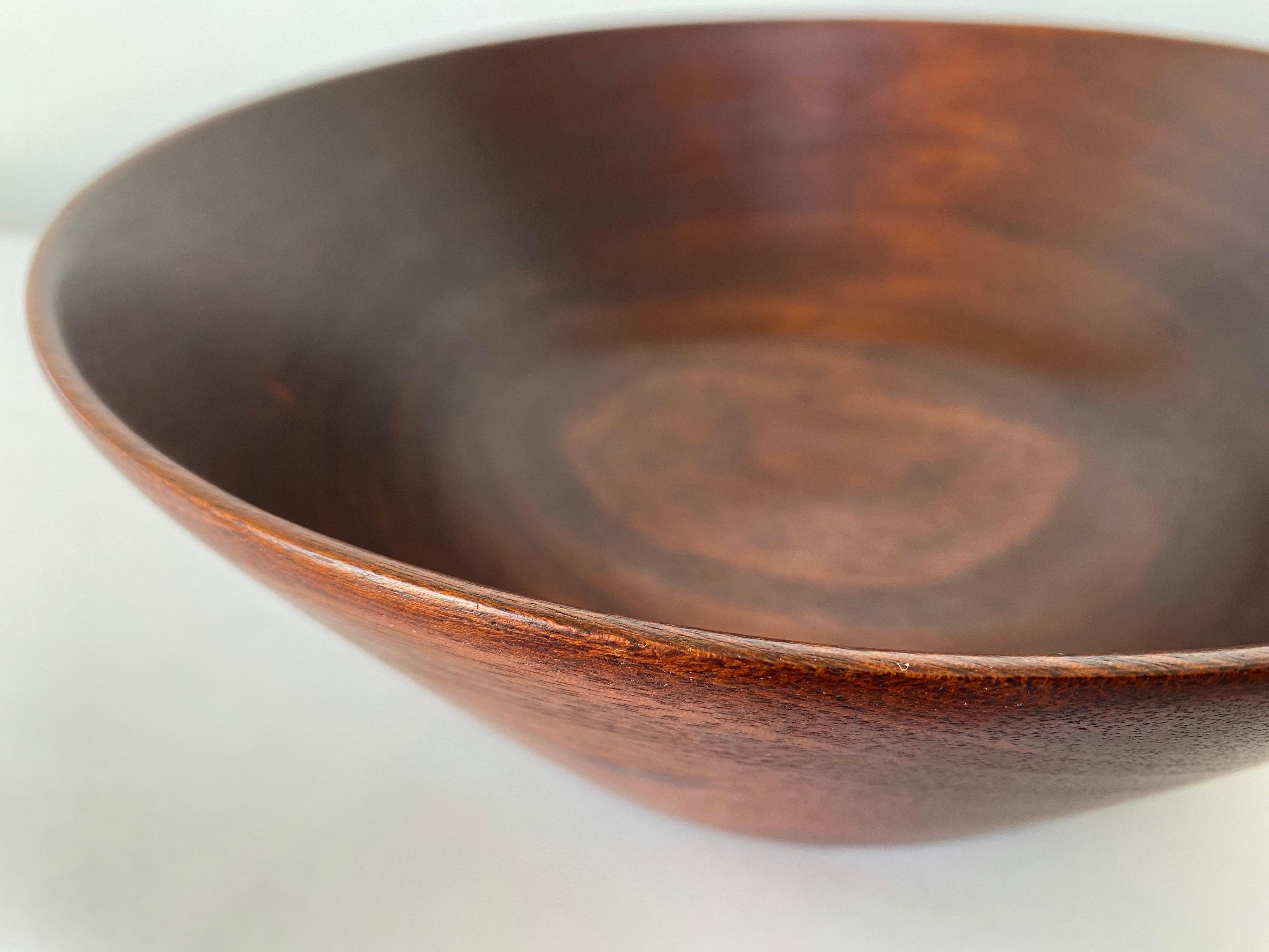 Bob Stocksdale Mahogany Turned Wood Bowl, Signed, 1960s For Sale 6