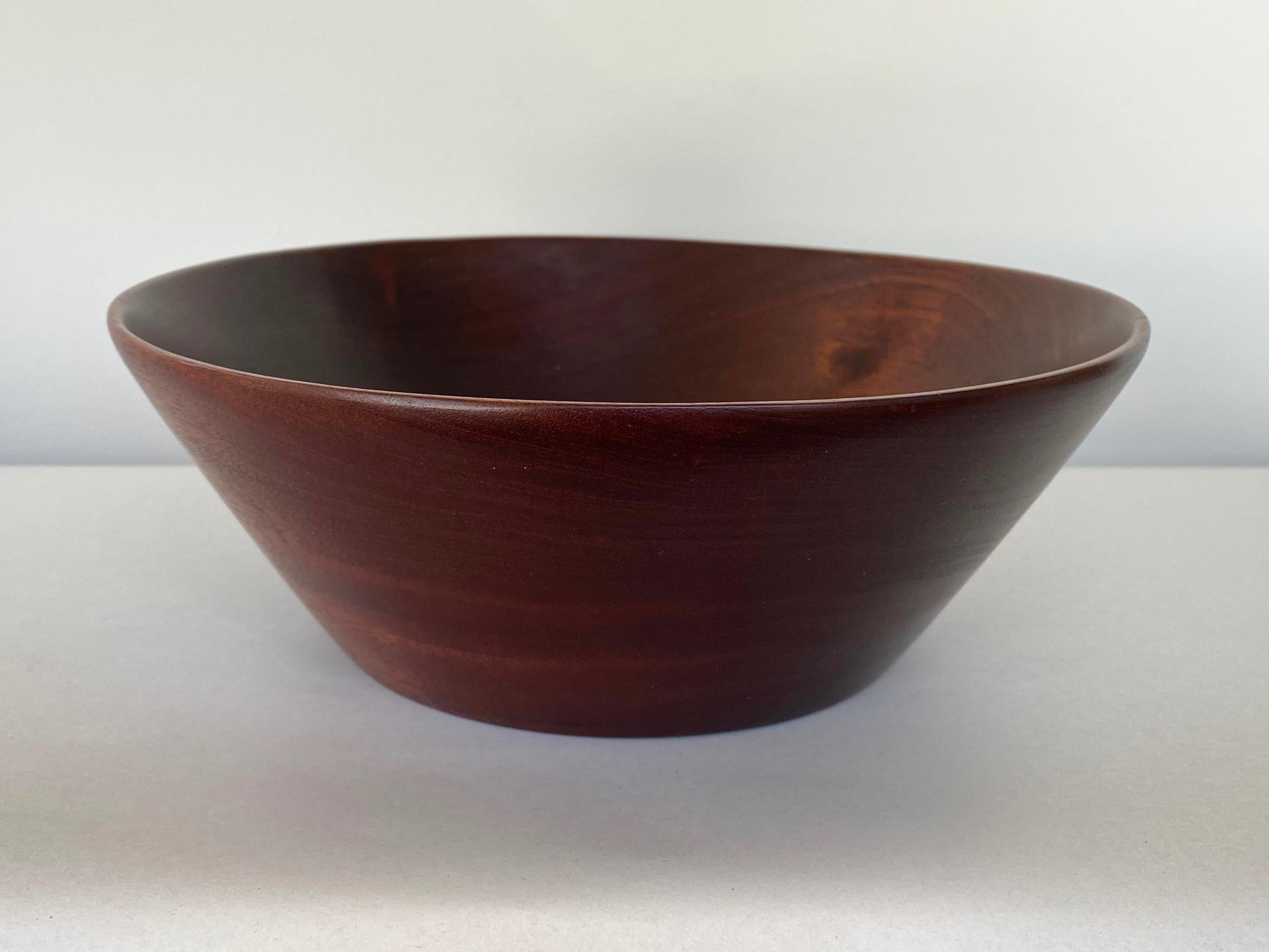 Mid-20th Century Bob Stocksdale Mahogany Turned Wood Bowl, Signed, 1960s For Sale