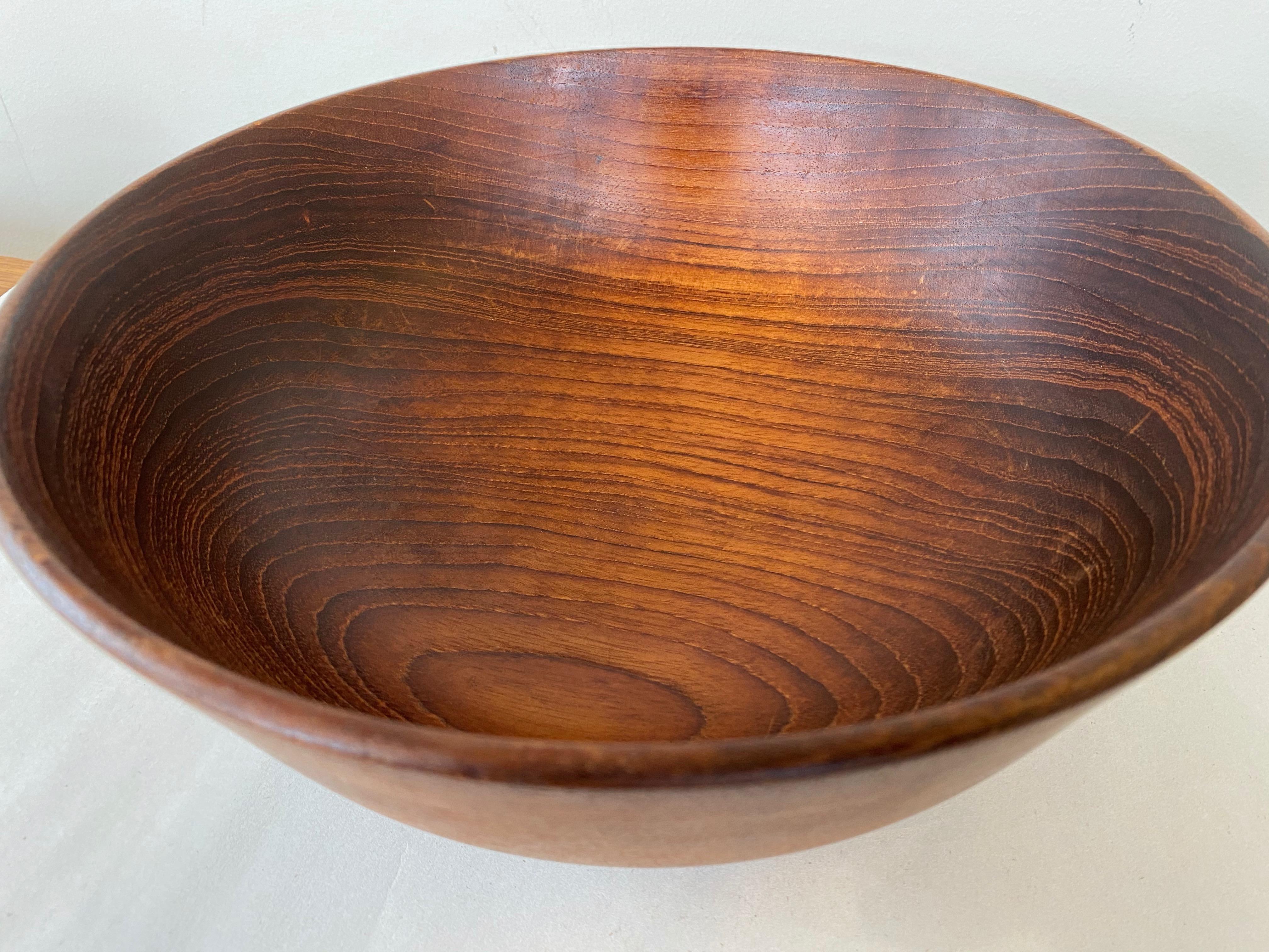 Bob Stocksdale Teak Turned Wood Bowl with Exceptional Grain Pattern, Early 1970s For Sale 6