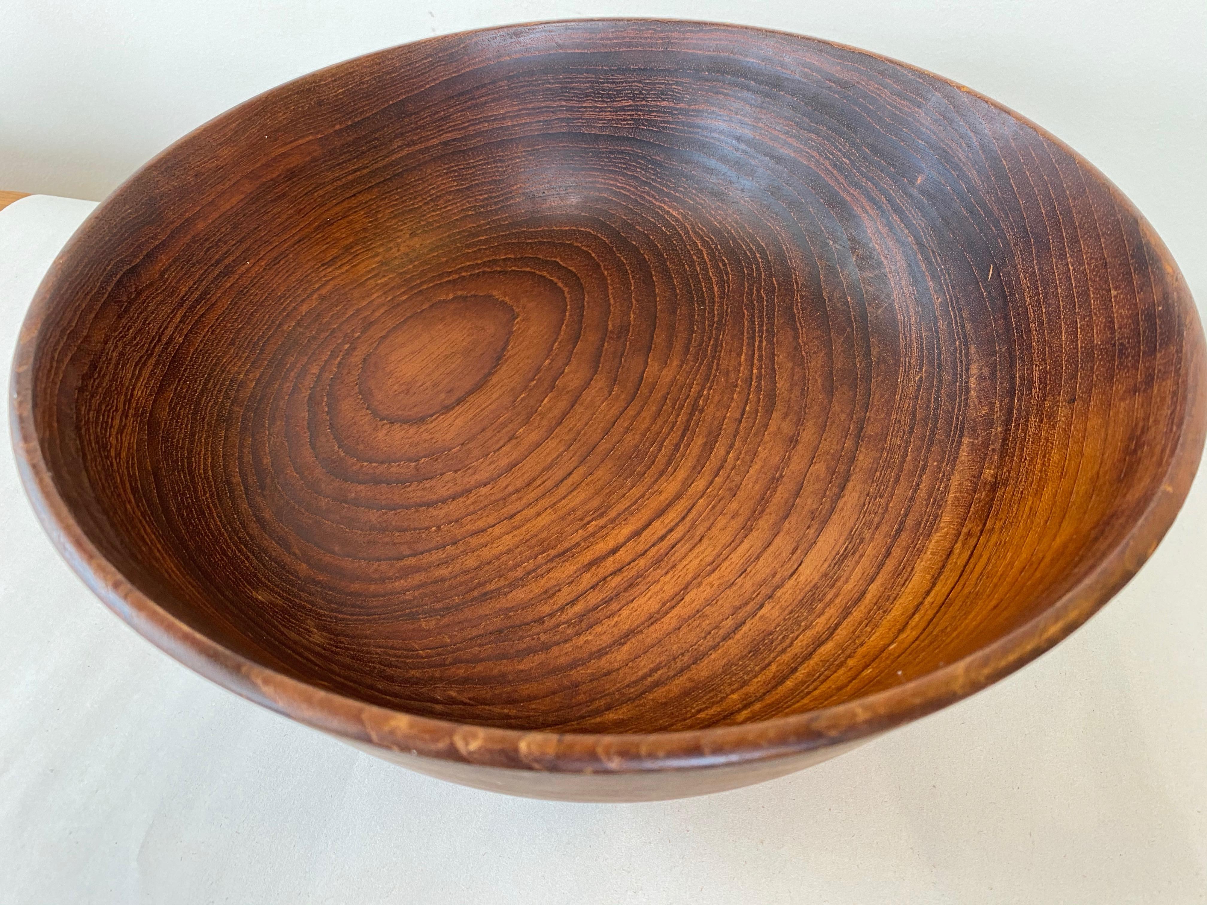 Bob Stocksdale Teak Turned Wood Bowl with Exceptional Grain Pattern, Early 1970s For Sale 7
