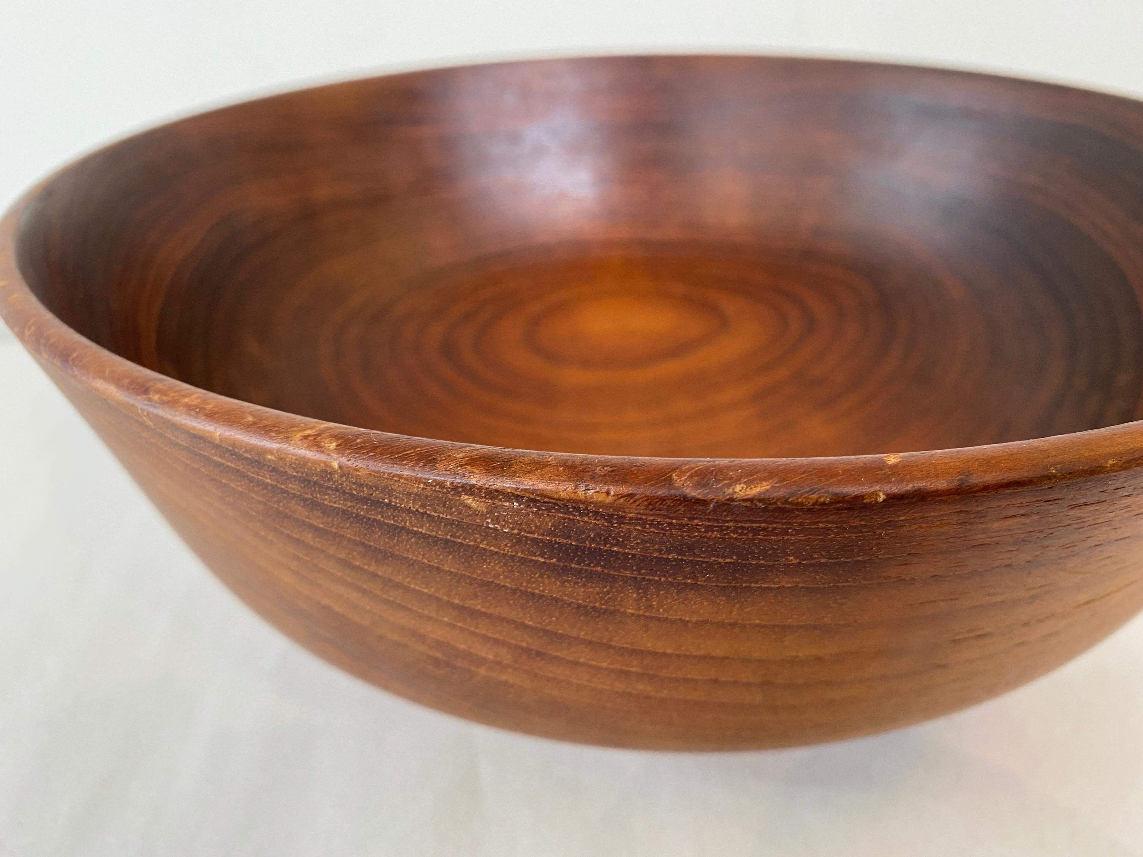 Bob Stocksdale Teak Turned Wood Bowl with Exceptional Grain Pattern, Early 1970s For Sale 9