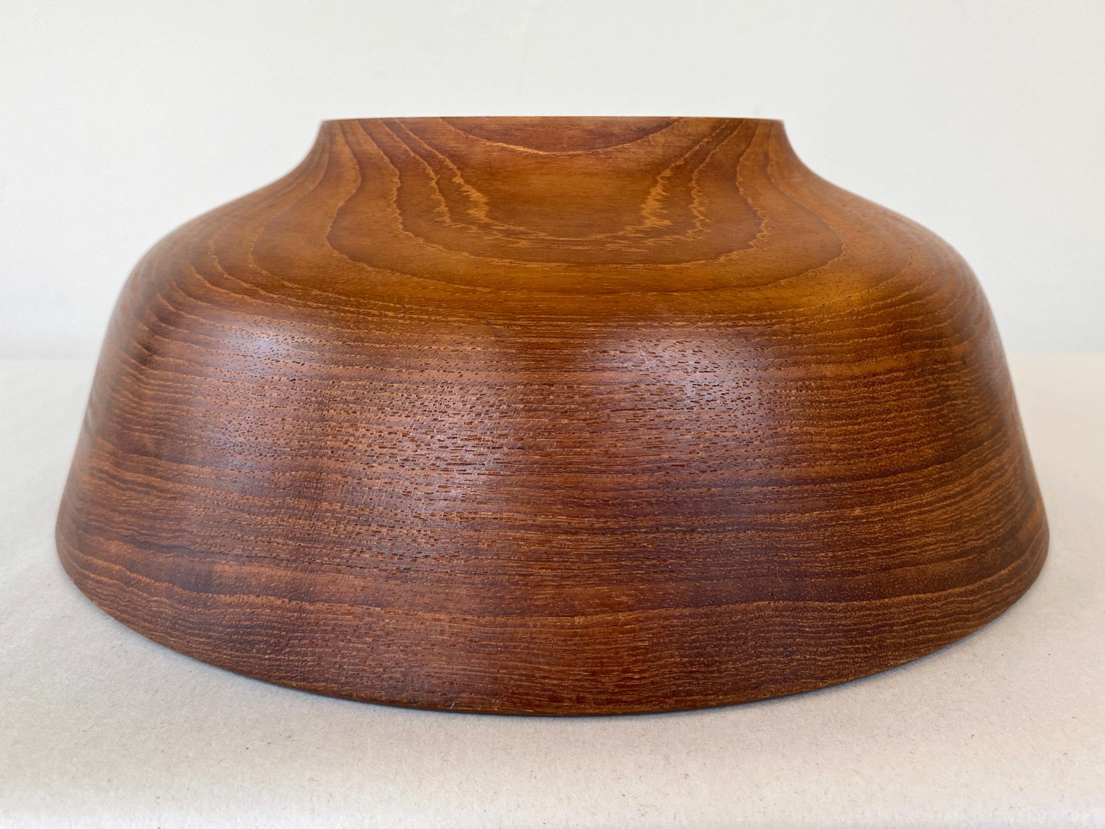 Bob Stocksdale Teak Turned Wood Bowl with Exceptional Grain Pattern, Early 1970s For Sale 10