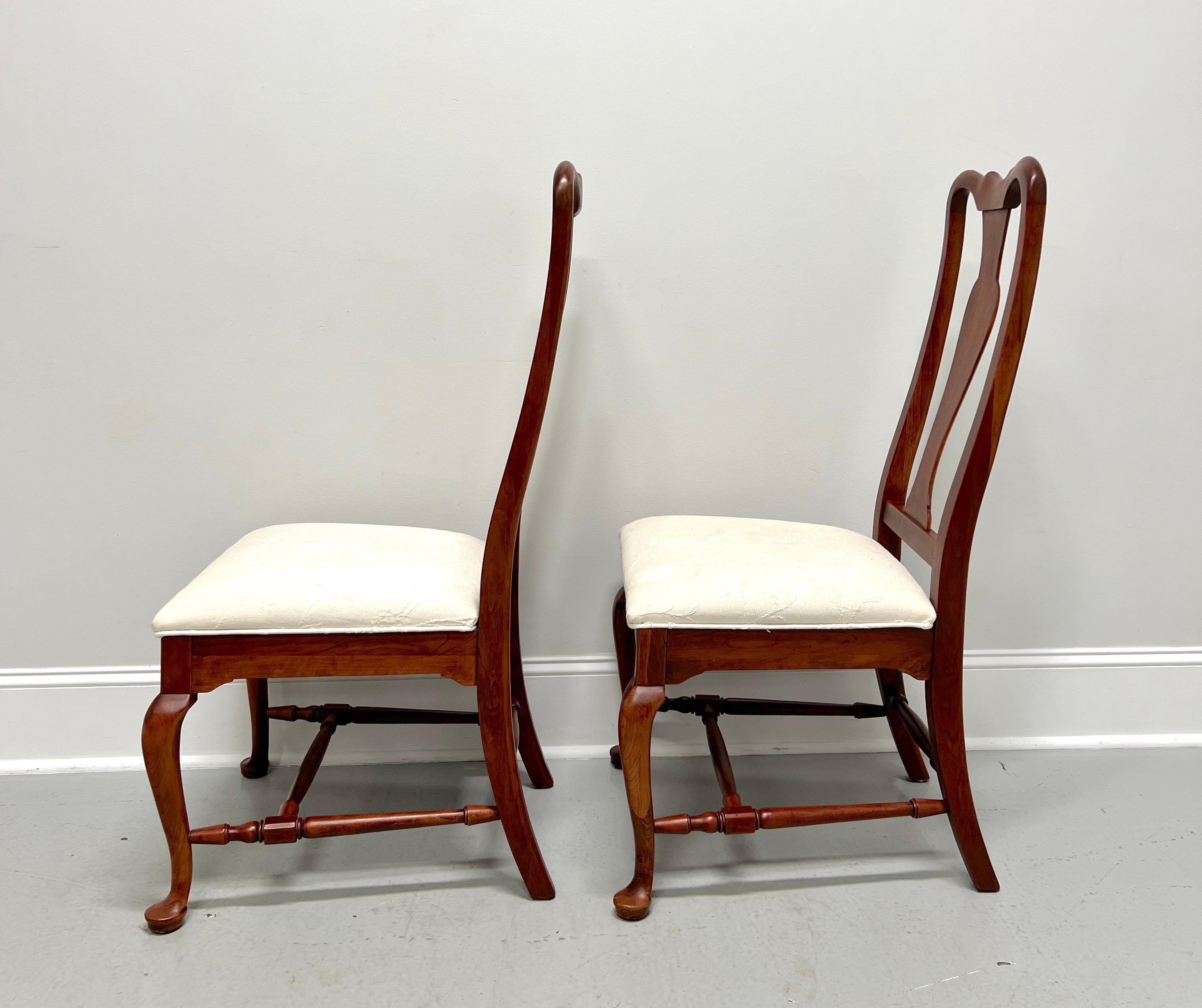BOB TIMBERLAKE by Lexington Solid Cherry Queen Anne Dining Side Chair - Pair C In Good Condition In Charlotte, NC