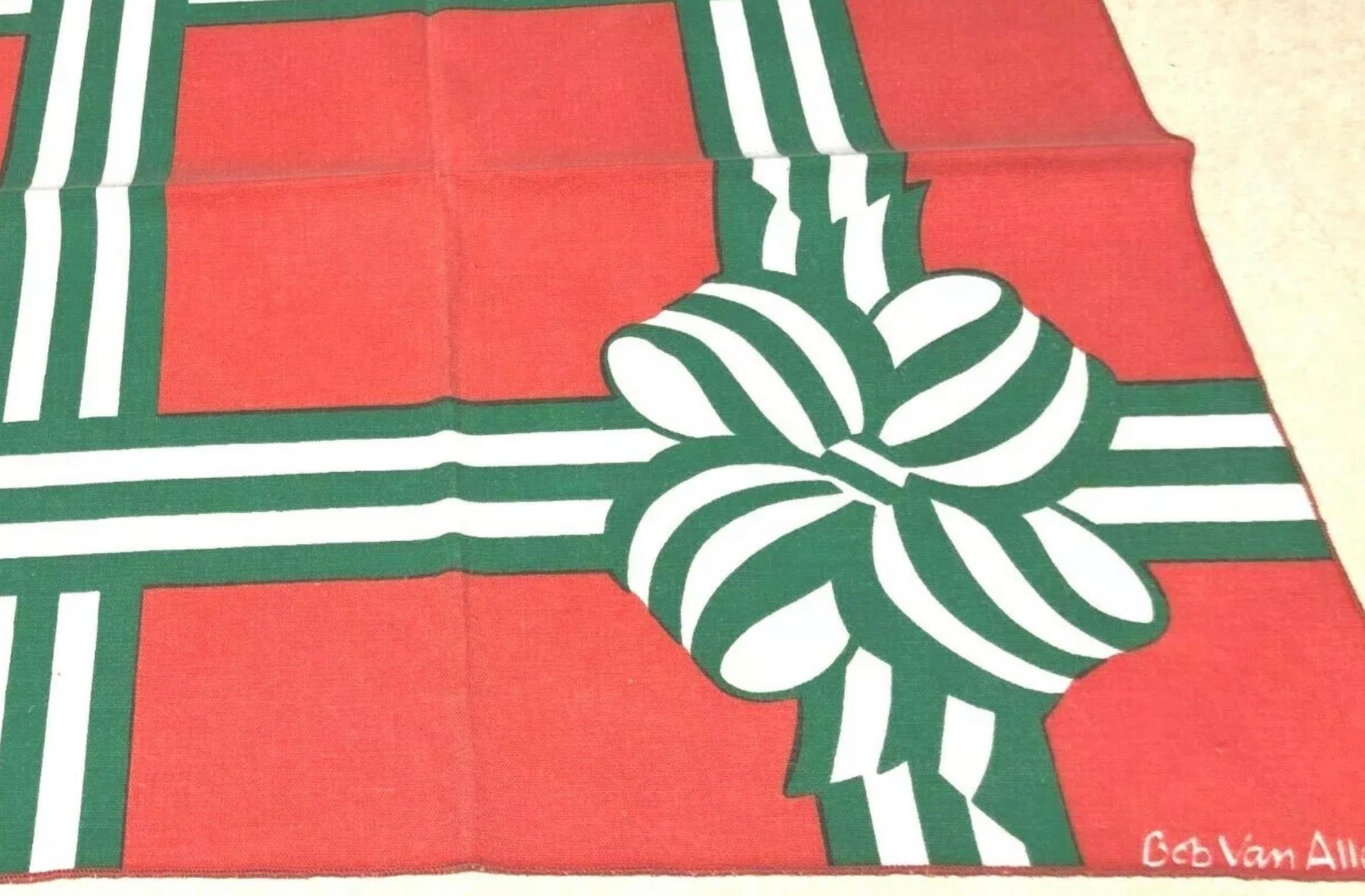 Bob Van Allen Holiday Bow Roter und grüner ovaler Tischset von 5 & Servietten-Set von 10 (20. Jahrhundert) im Angebot