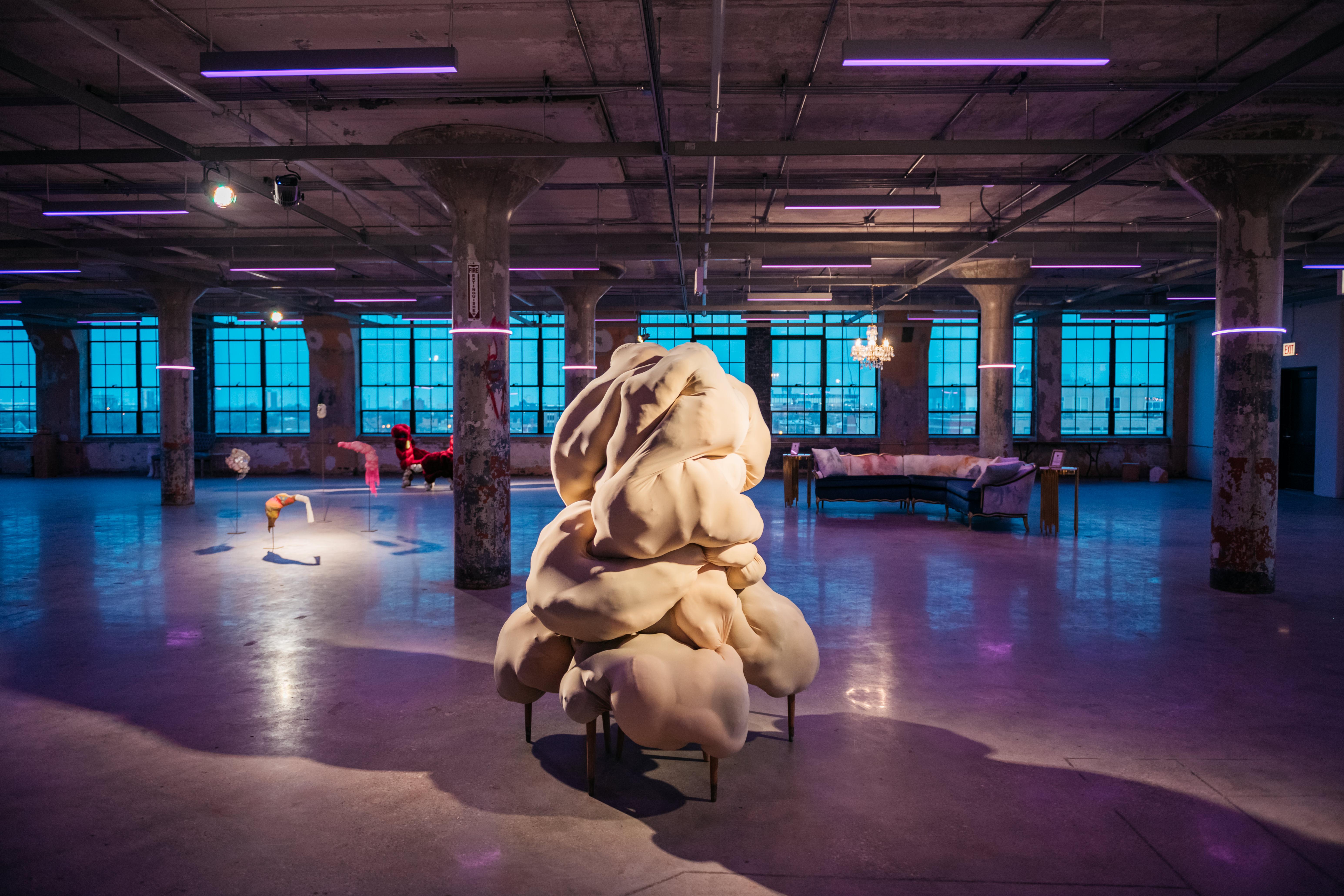 Pile-up at The Gates of Hell ( Pile-up at The Gates of Hell) - Sculpture de Bobbi Meier