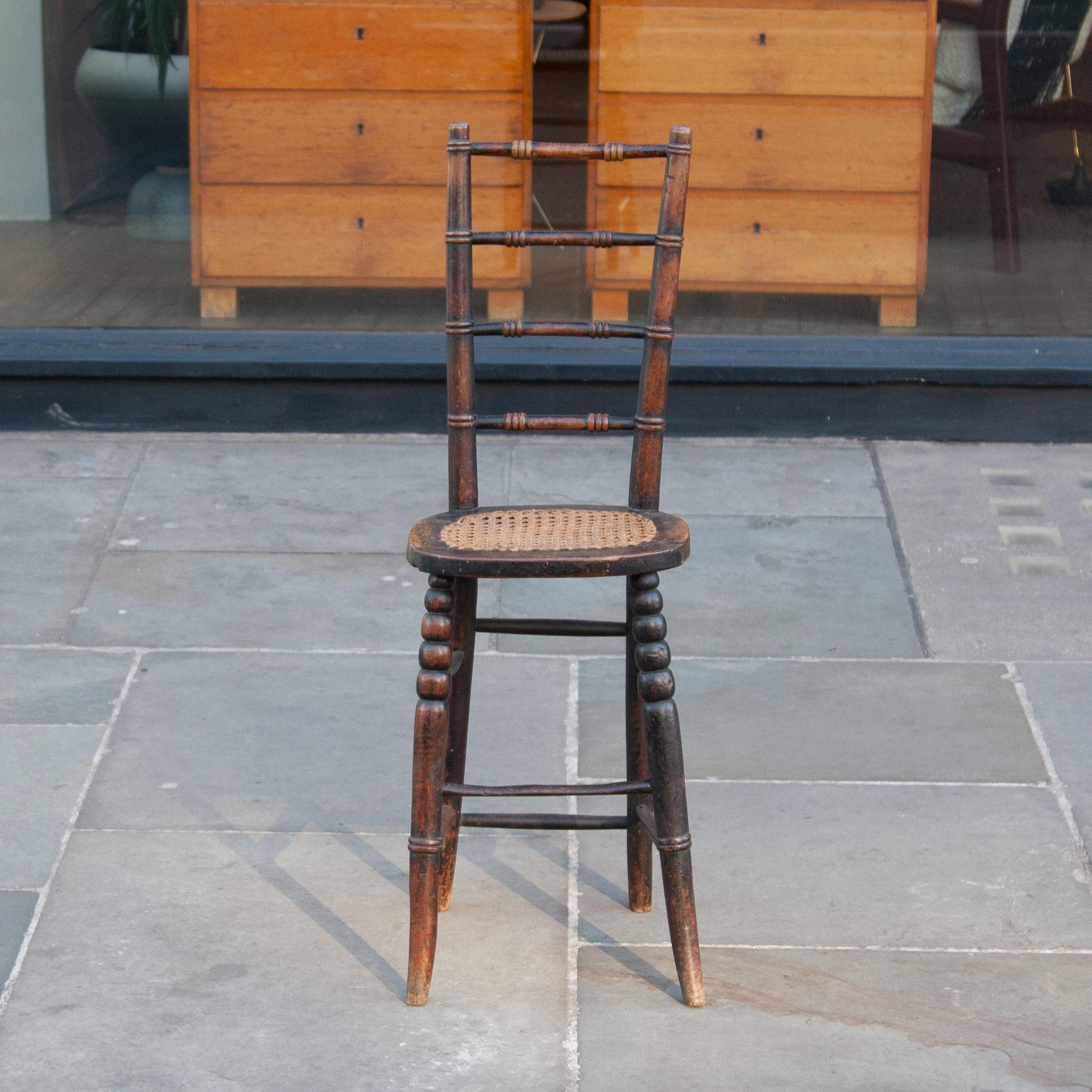 Bobbin Correctional Chair, britischer Stuhl, um 1880 (Arts and Crafts) im Angebot