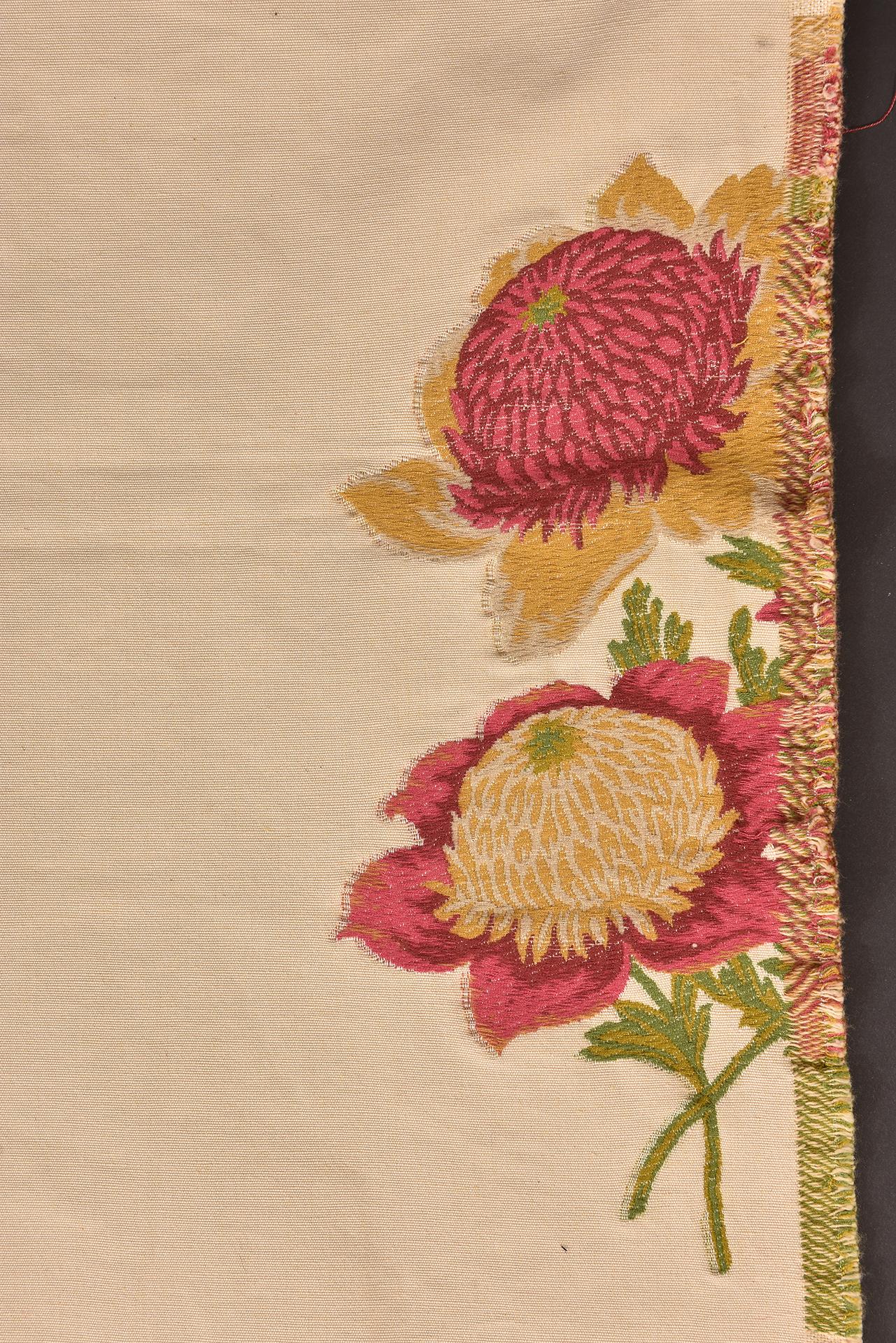 Bobbin Remnant Fabric with Flowers in Relief  For Sale 1