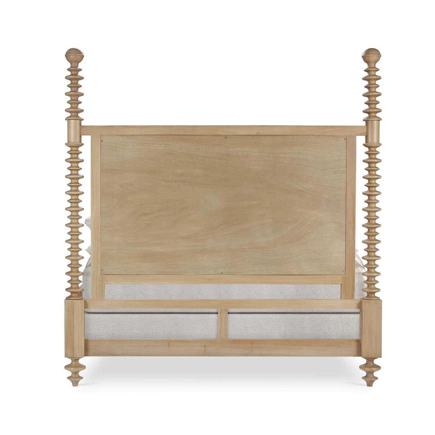 Lit Queen Bobbin Post en bois fruitier Neuf - En vente à Westwood, NJ