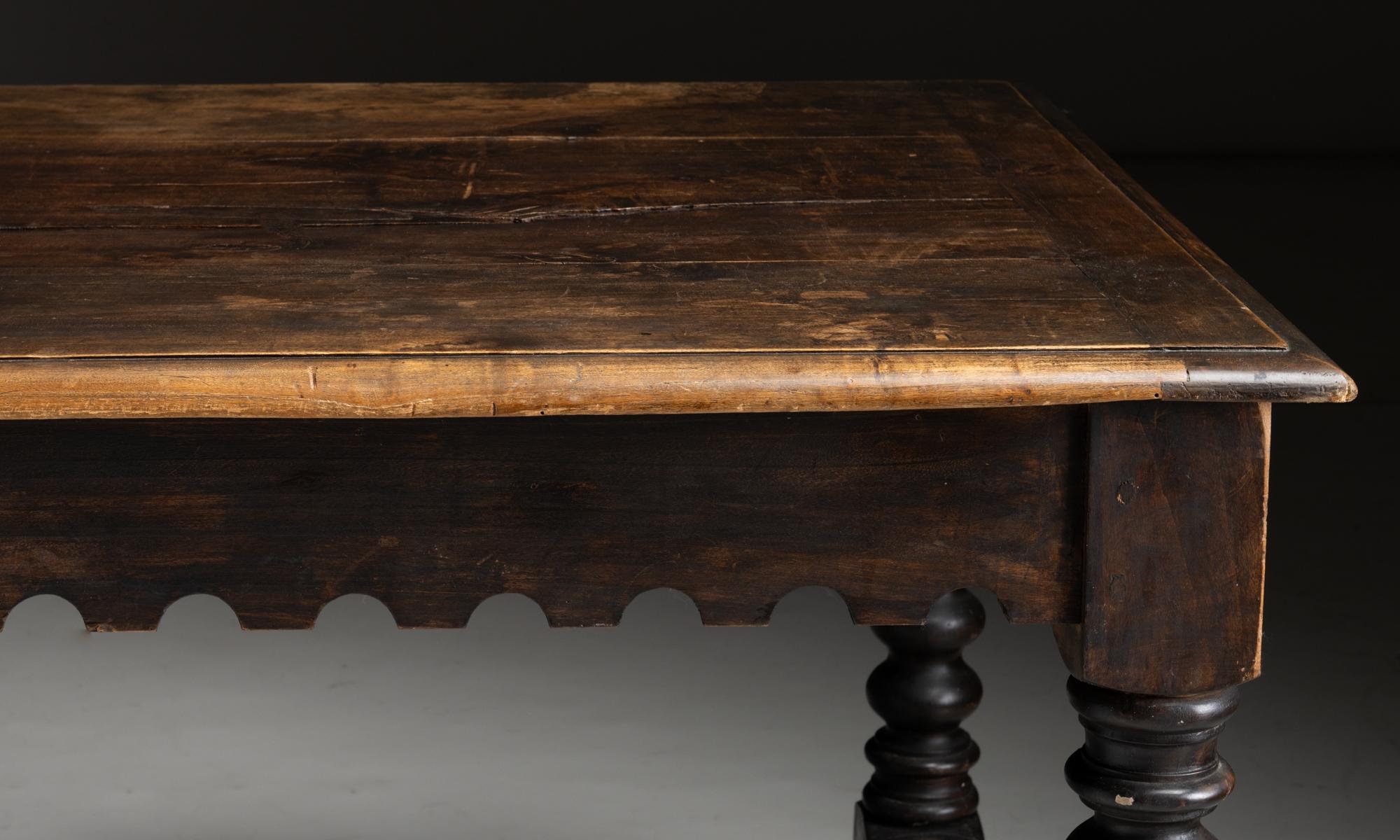 bobbin leg dining table
