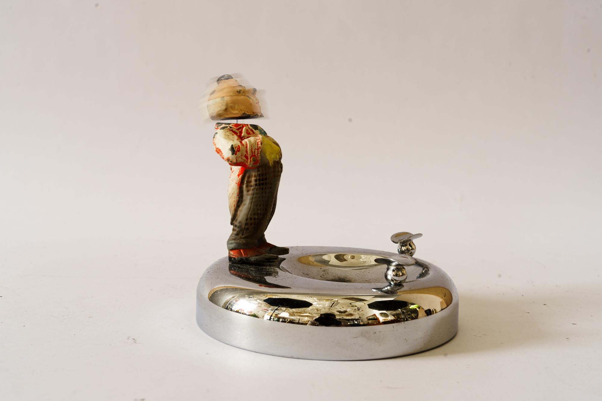 Painted Bobblehead ashtray germany around 1960s For Sale
