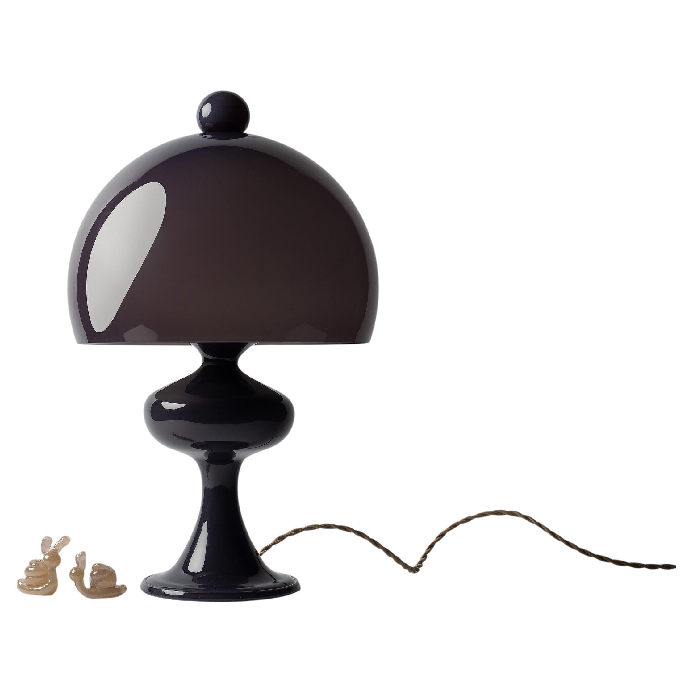 Lámpara de mesa de cristal Bobine - Violeta, de Jessica Helgerson