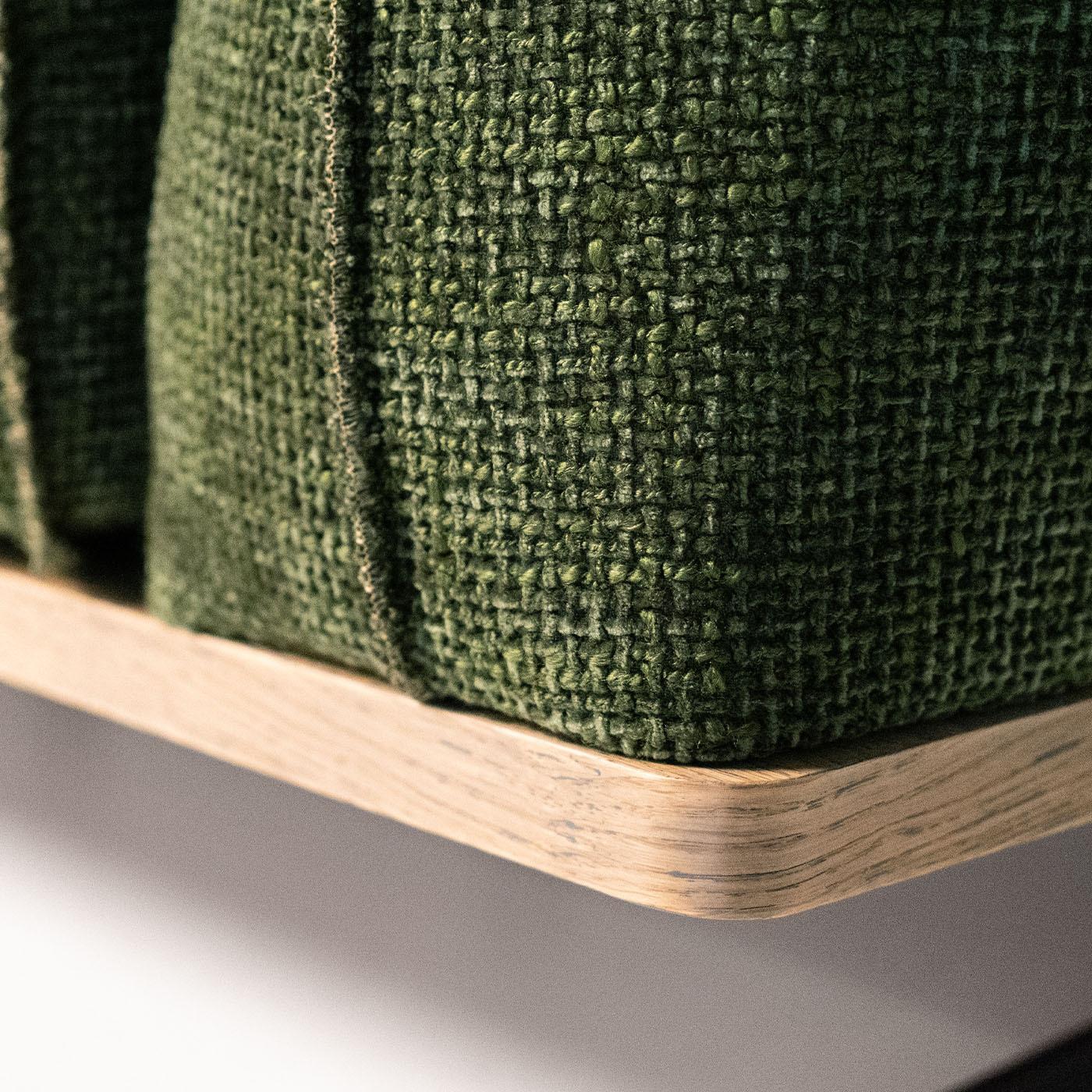 Boboli Green Fabric Sofa with Wooden Base by Mantellassi 1926 Textil en venta