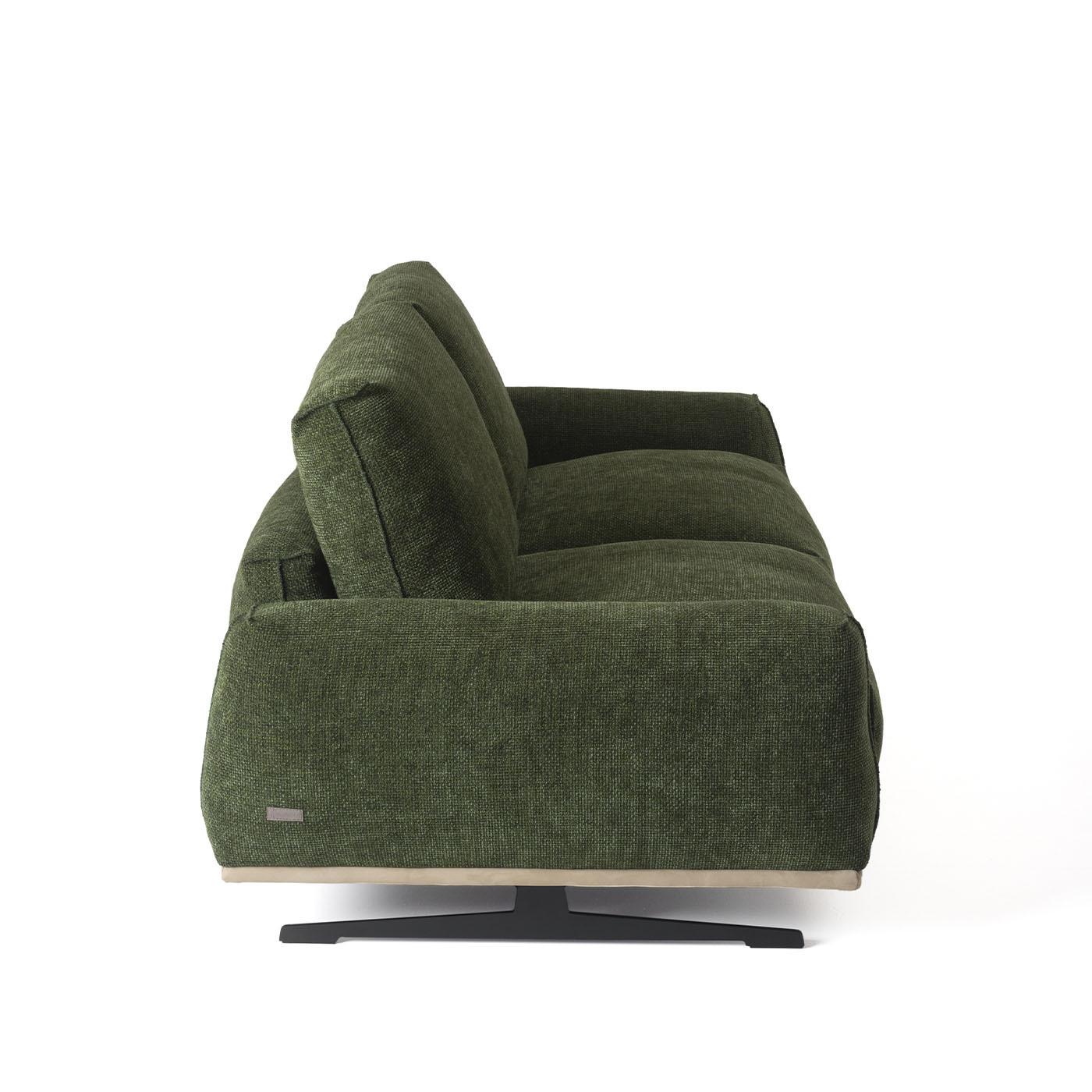Italian Boboli green sofa by Mantellassi 1926 For Sale