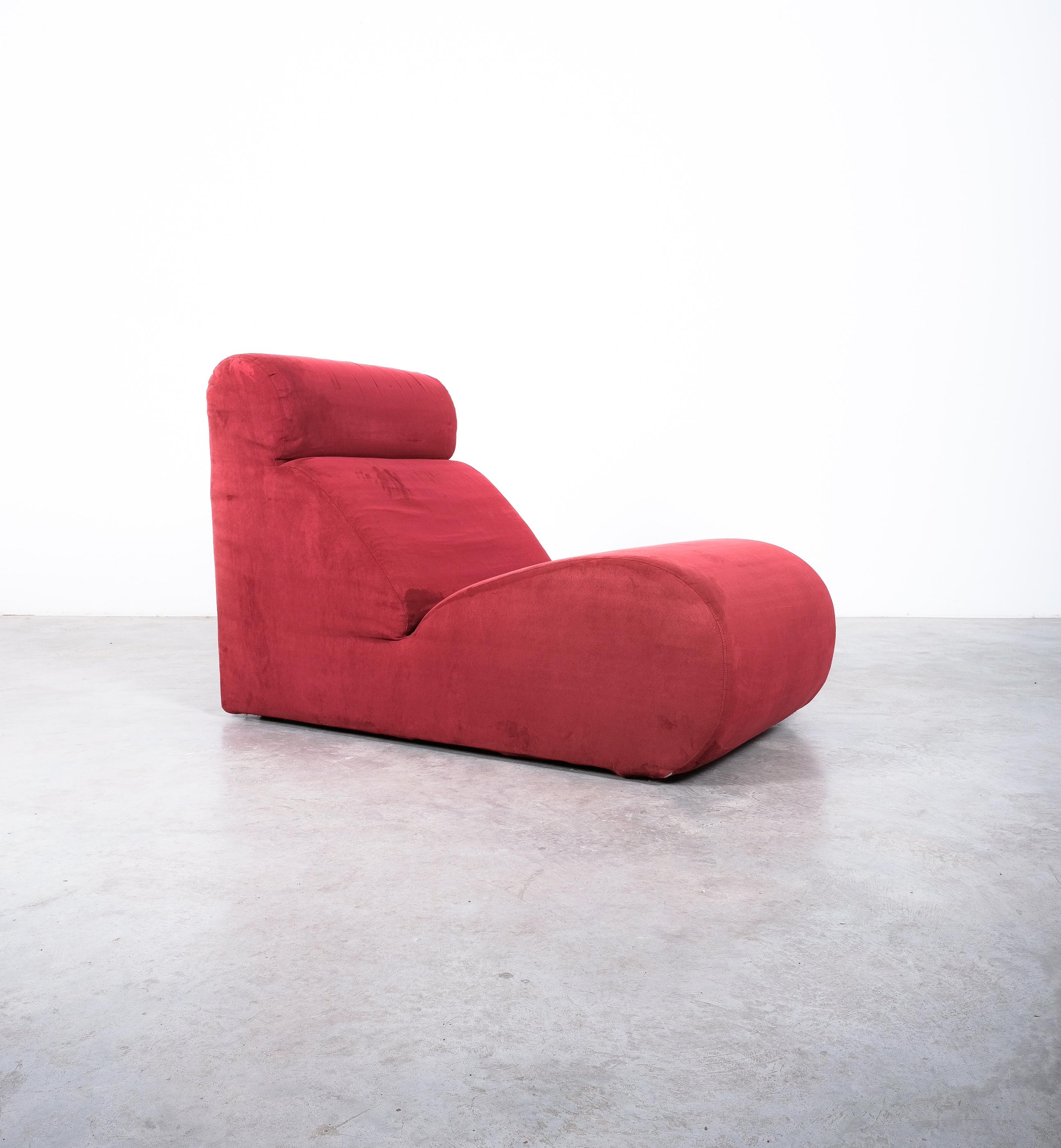 Mid-Century Modern Boborelax Chair Cini Boeri For Arflex Red Velvet, Italy, circa 1955 For Sale