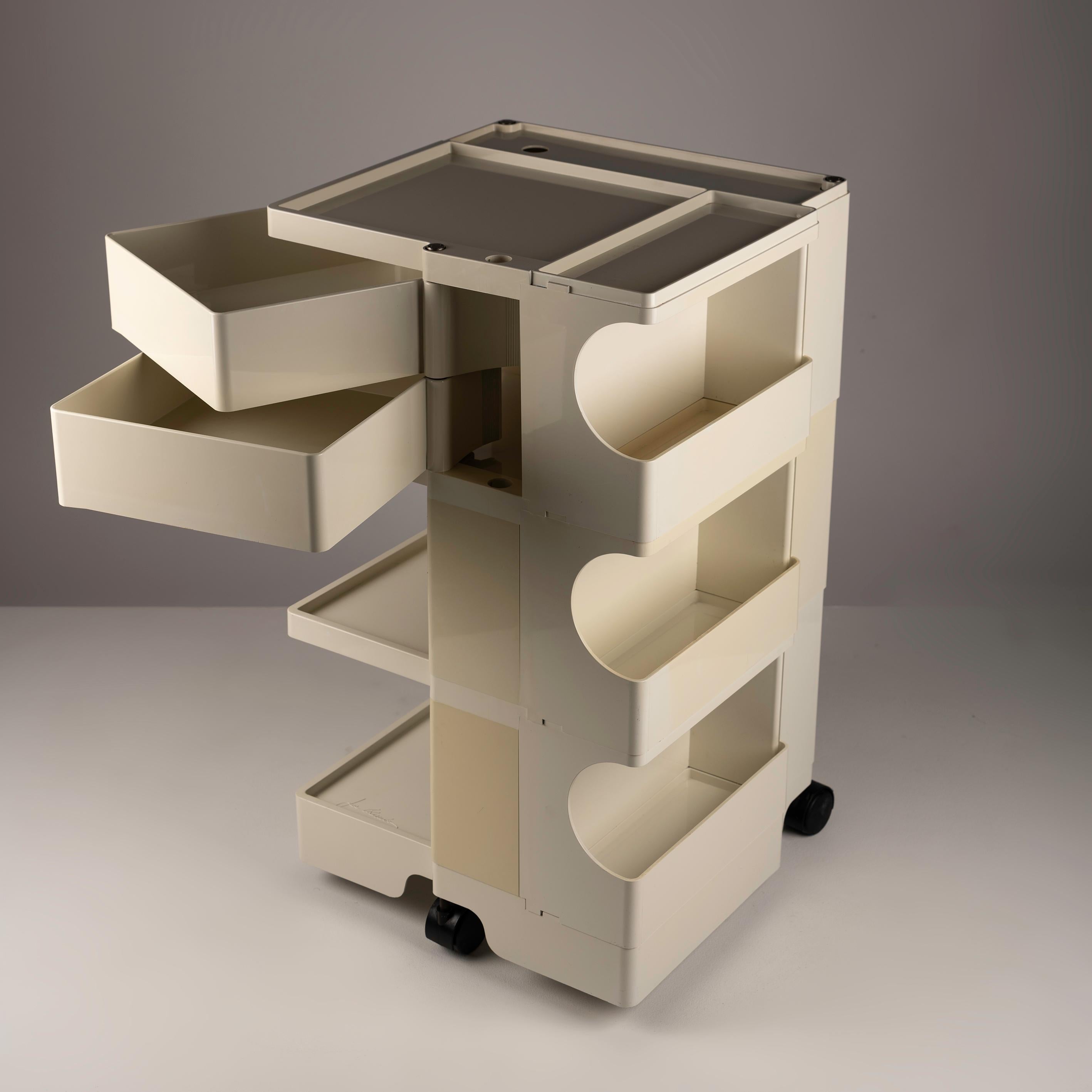 Boby Trolley by Joe Colombo for Biefflast, Italy, 1970s. For Sale