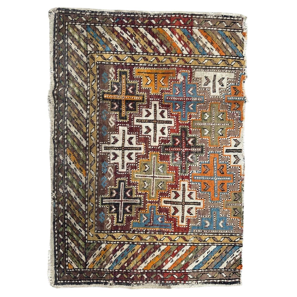 Bobyrugs antiker Schirwan Kaukasisches Teppichfragment im Angebot