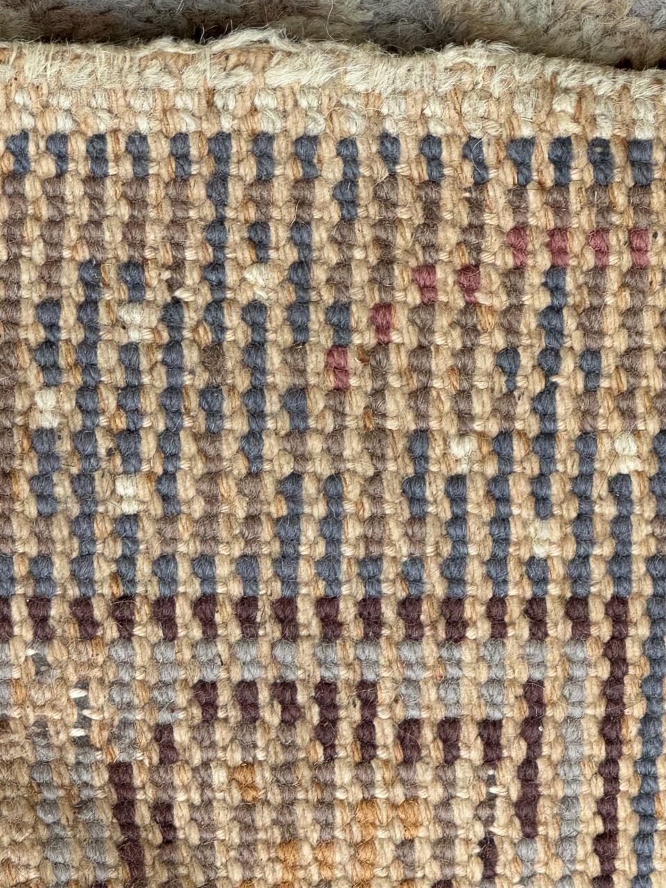 Bobyrug's Schöner europäischer Teppich aus dem frühen 20. im Angebot 4