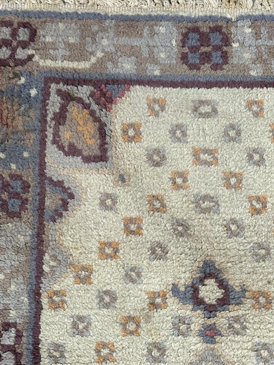 Bobyrug's Schöner europäischer Teppich aus dem frühen 20. im Angebot 1