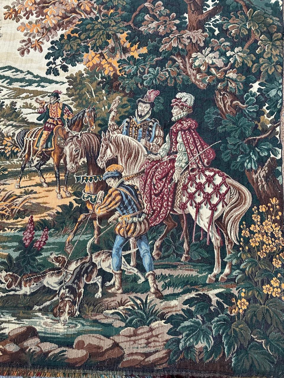 Hunting jacquard tapestry in style of Detti, Renaissance style, from which a climate of richness and frivolity emerges from this scene.
The Renaissance profoundly changed the art of tapestry. The taste for large decorative frescoes was reborn, but