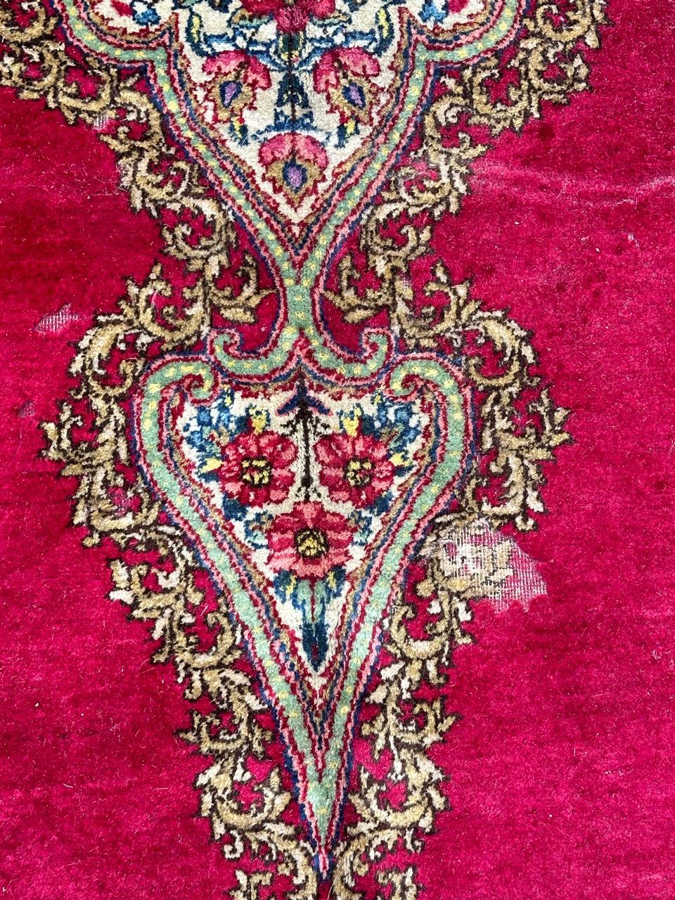Bellissimo tappeto Kirman di grandi dimensioni della metà del secolo in vendita 8