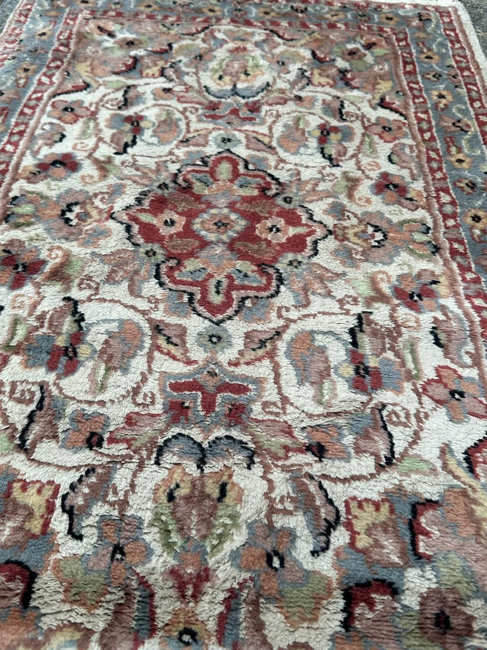 Bobyrug’s Beautiful small vintage silk and wool Pakistani rug  For Sale 5