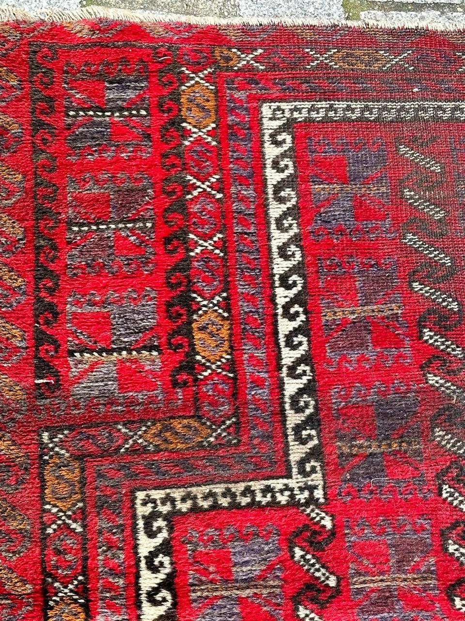 Bobyrug’s Beautiful vintage distressed Turkish rug  For Sale 8