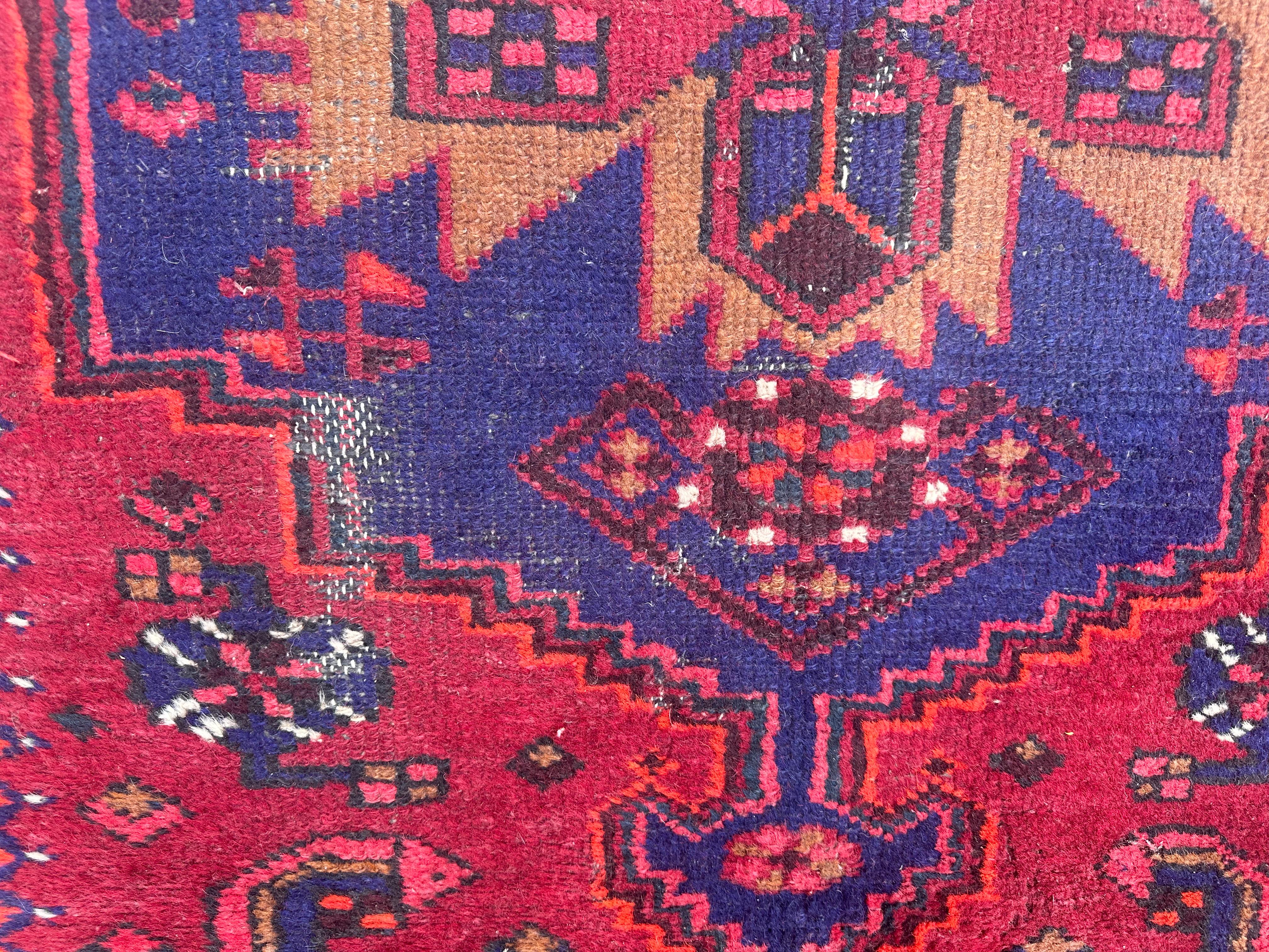 Bobyrug’s Beautiful Vintage Hamadan Rug For Sale 4