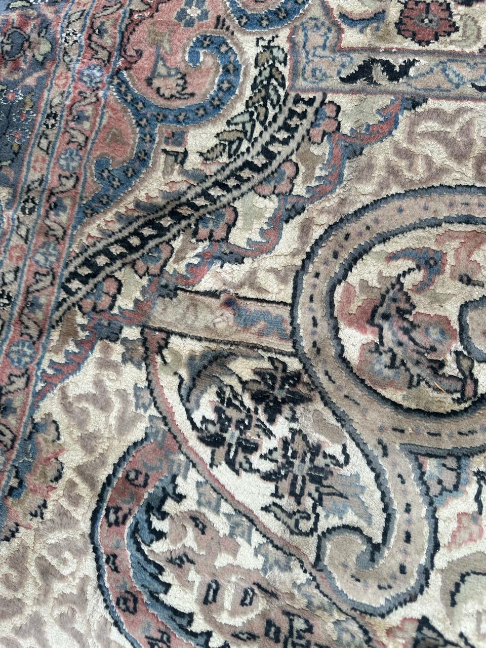 Beautiful vintage Pakistani rug 11