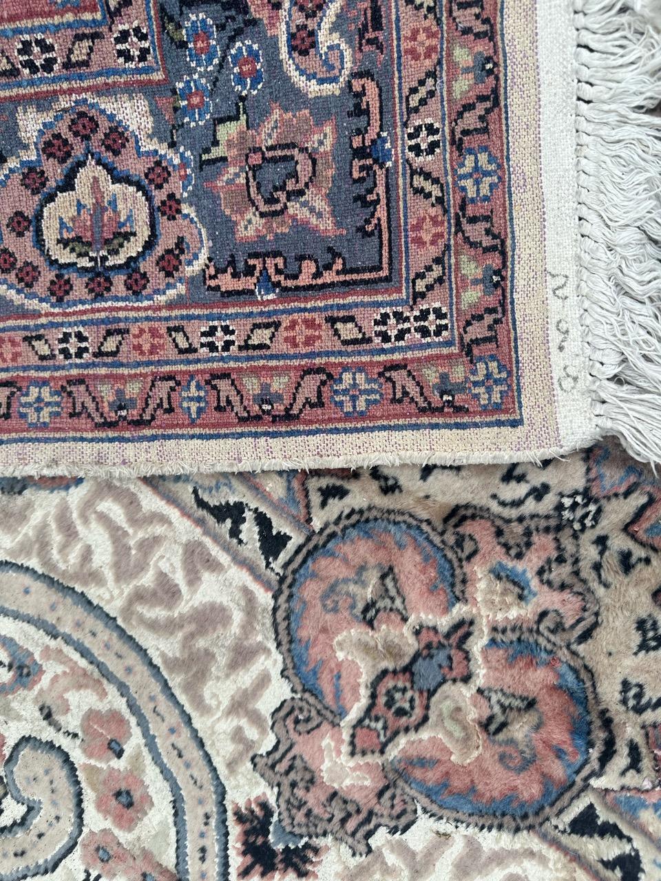 Beautiful vintage Pakistani rug 12