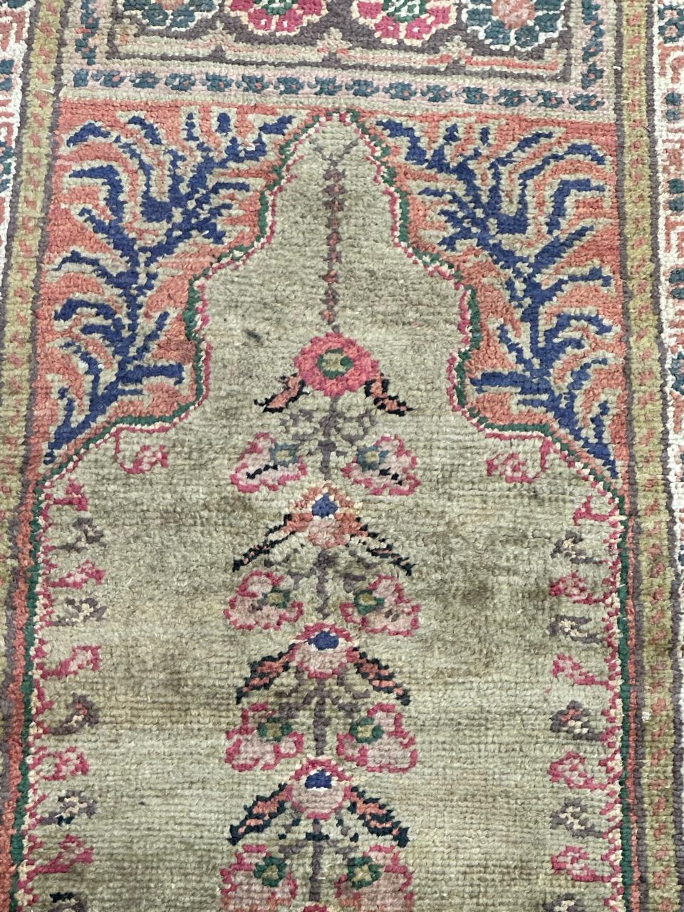 Bobyrug’s Beautiful vintage Turkish Kayseri silk rug  In Good Condition For Sale In Saint Ouen, FR