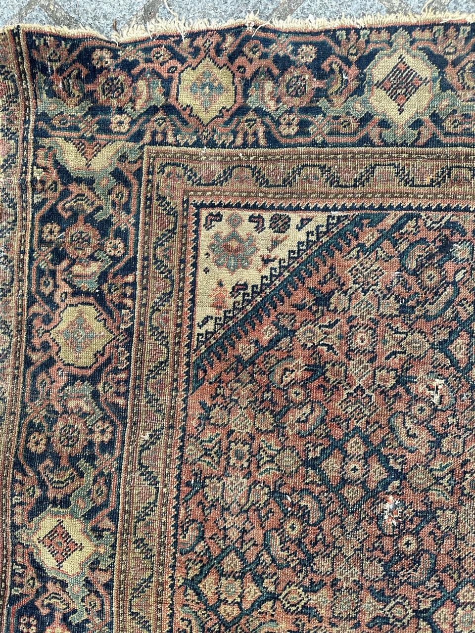 Bobyrug’s distressed antique Farahan rug For Sale 2