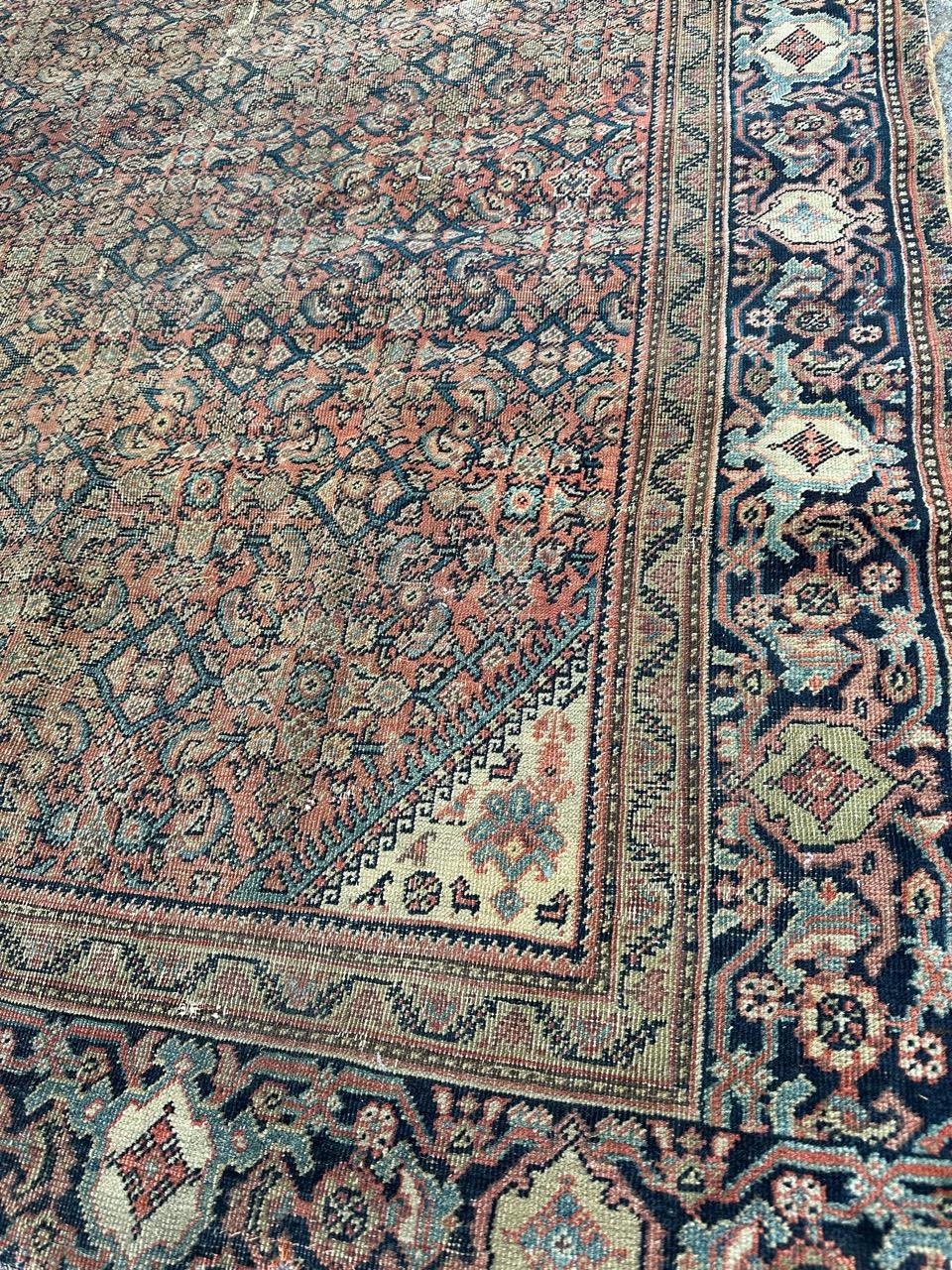 Bobyrug’s distressed antique Farahan rug For Sale 11