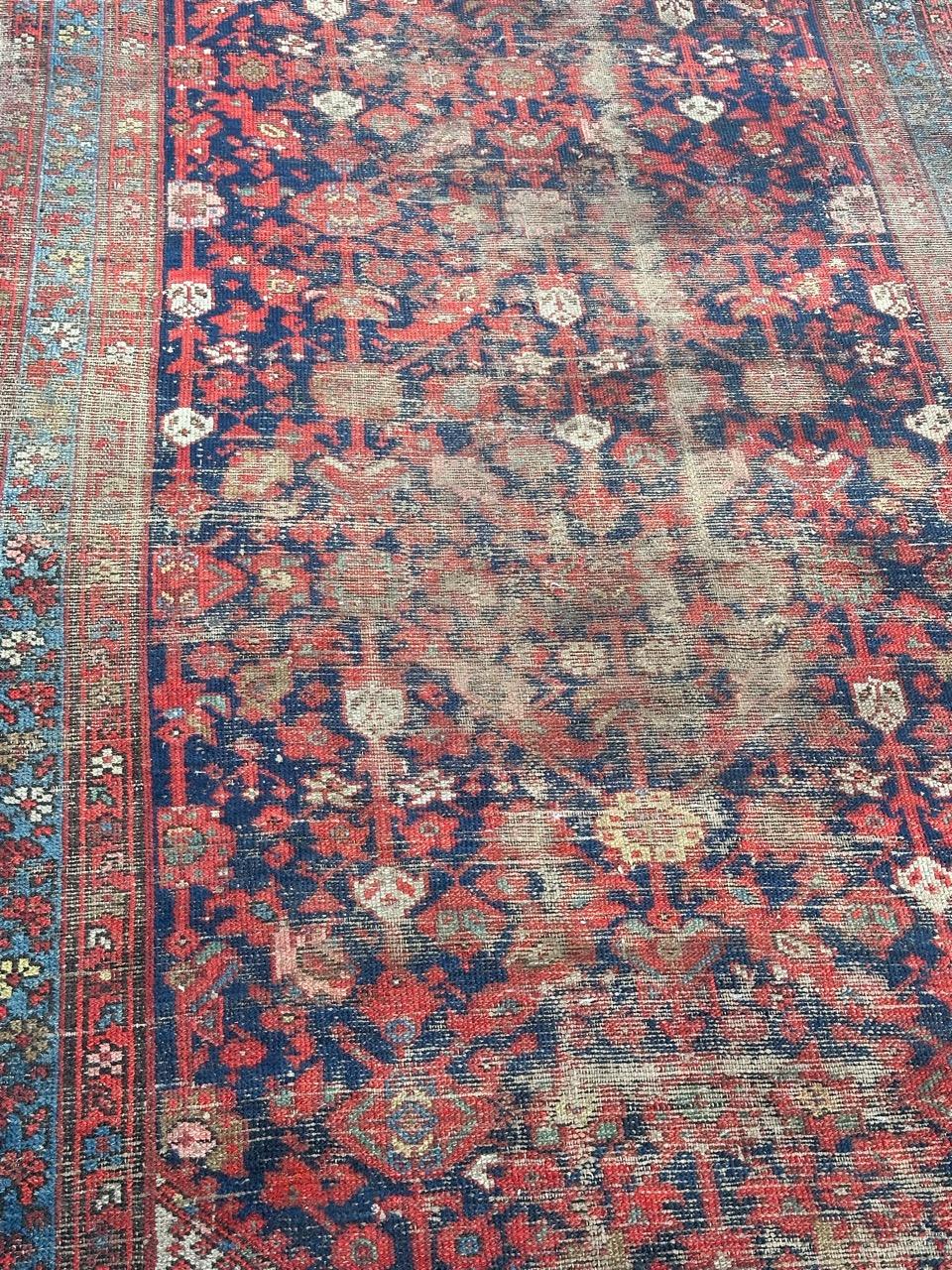 Antique distressed malayer runner with a herati design and nice natural colours, many wears and used, and loses on the edges, entirely hand knotted with wool on cotton foundation 

✨✨✨
