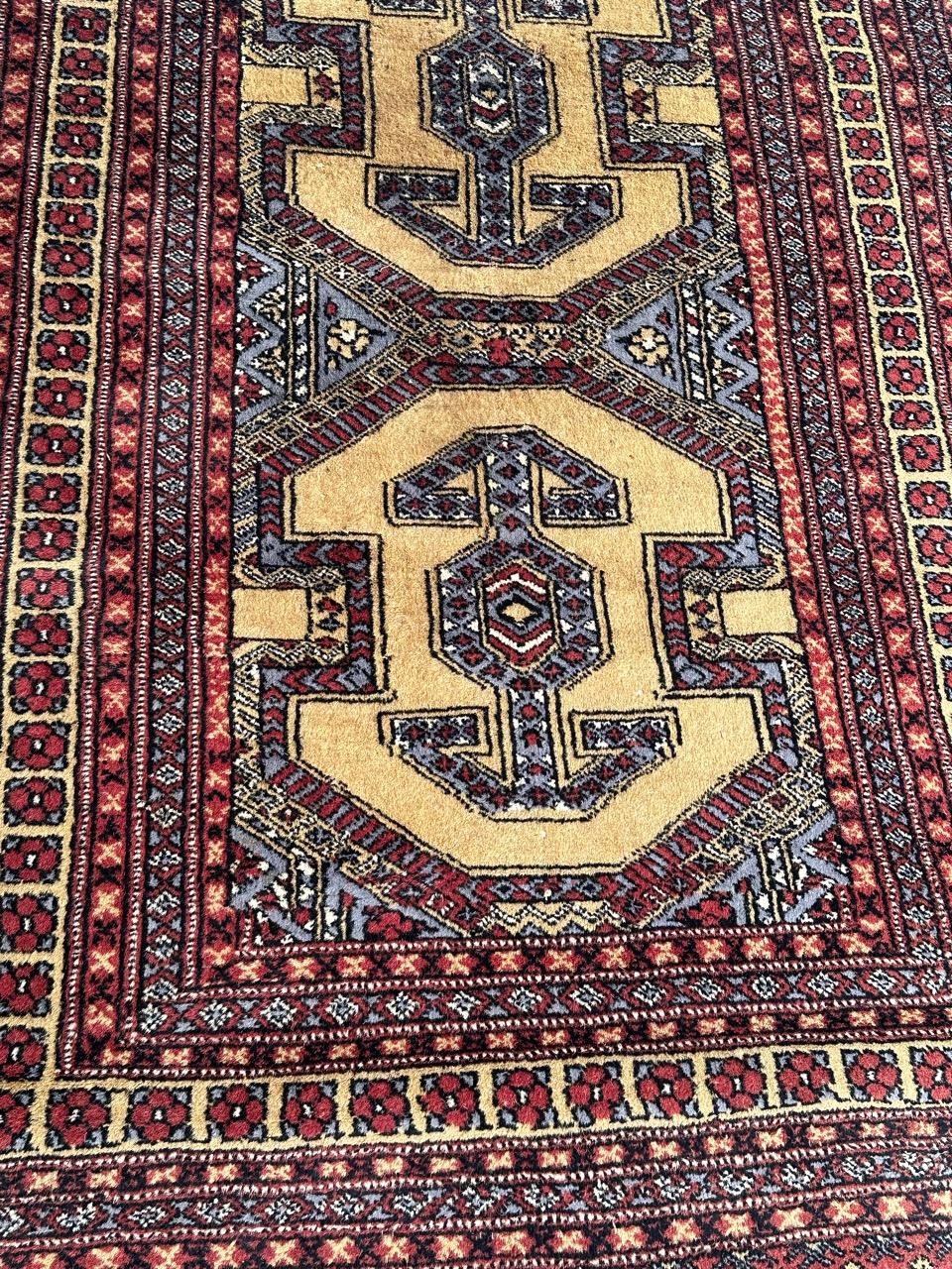 Bobyrug’s distressed vintage Pakistani rug  For Sale 6