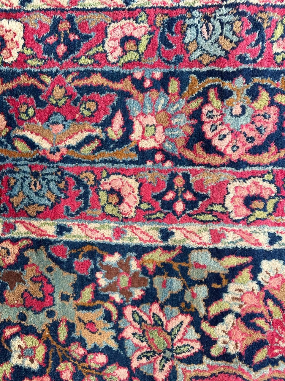 Bobyrugs prächtiger antiker Isfahan-Teppich aus dem 19.  im Angebot 2