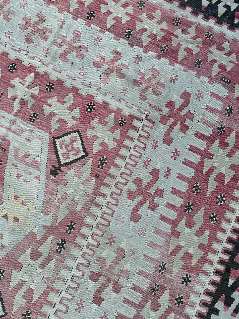 Bobyrugs schöner anatolischer türkischer Kelim aus der Mitte des Jahrhunderts im Angebot 4
