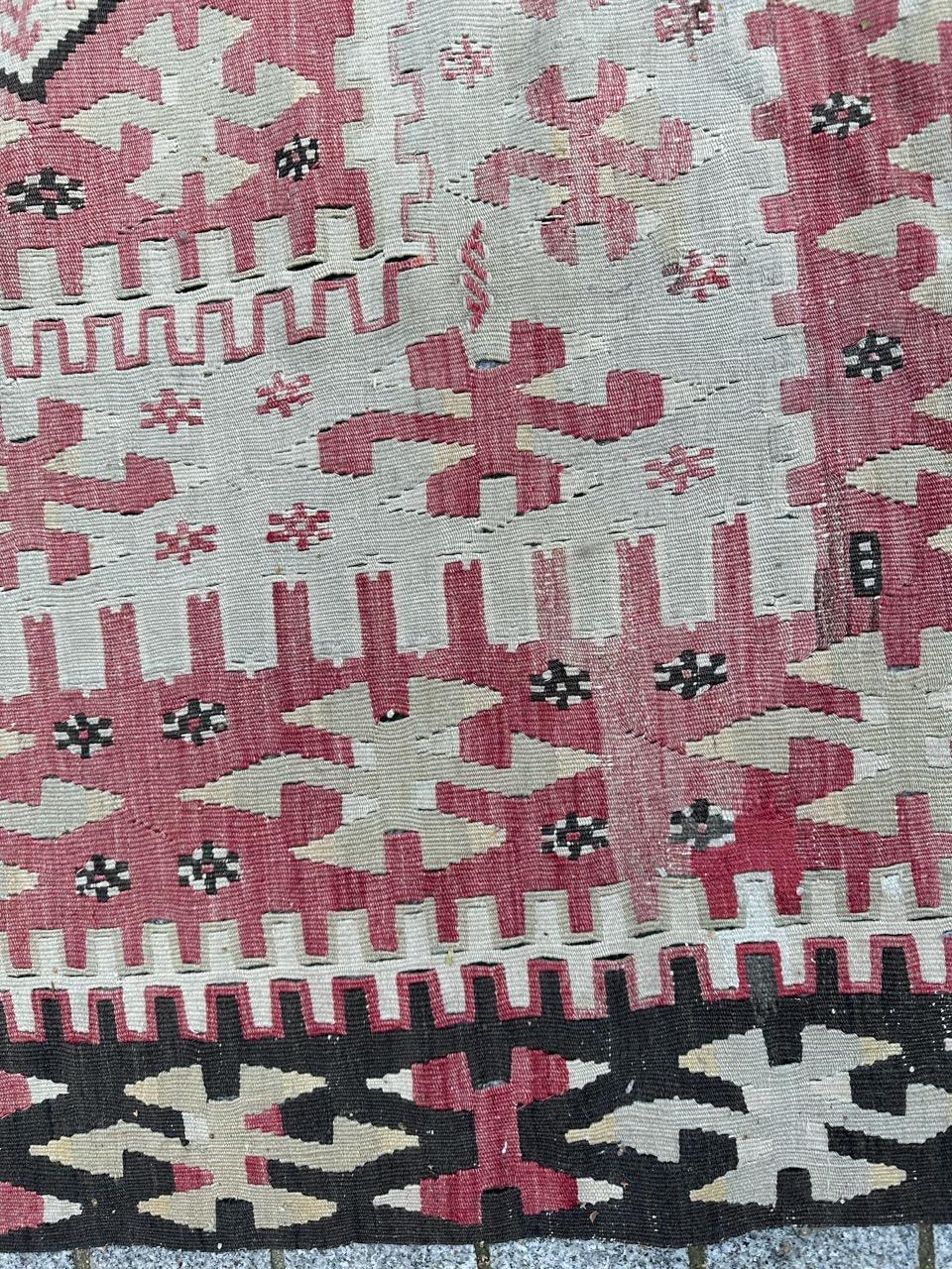 Bobyrugs schöner anatolischer türkischer Kelim aus der Mitte des Jahrhunderts im Angebot 5