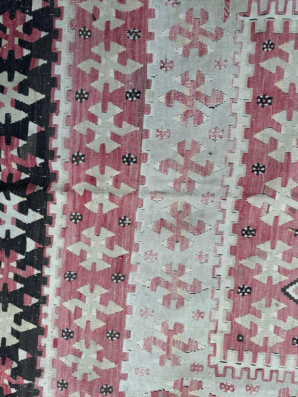 Bobyrugs schöner anatolischer türkischer Kelim aus der Mitte des Jahrhunderts im Angebot 7
